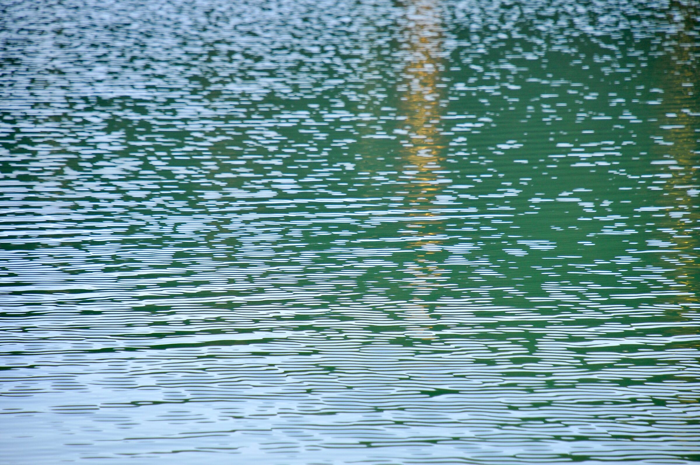 pattern on the lake
