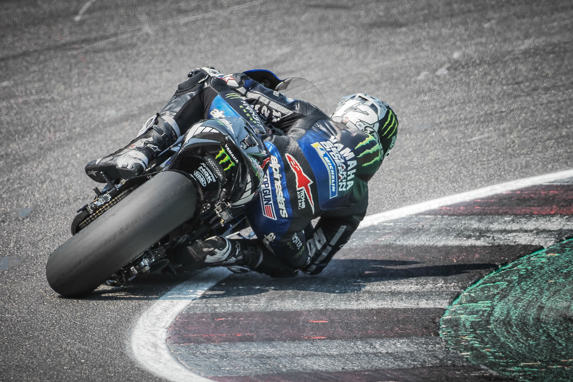 Maverik Vinales #12