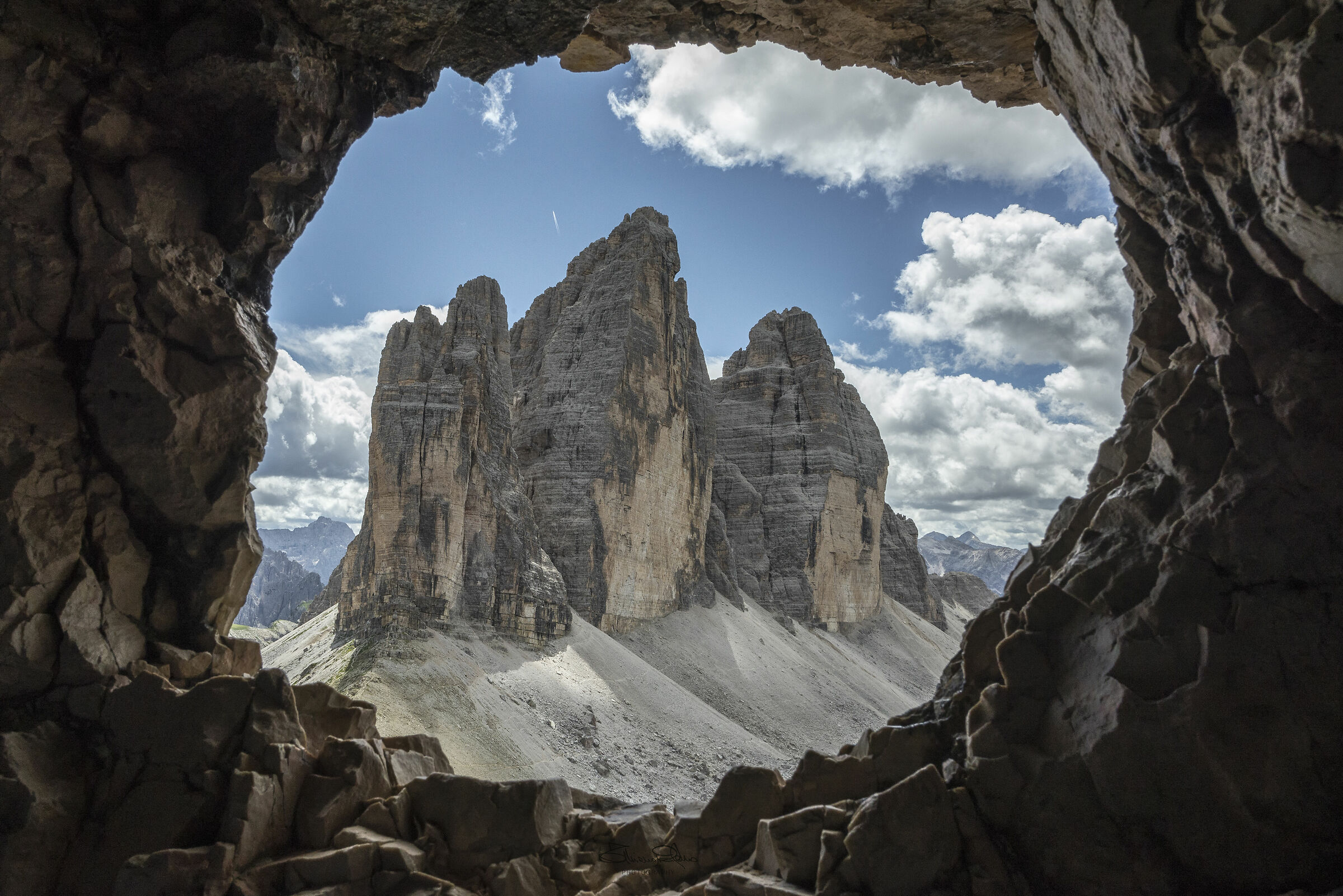 Window on the three peaks