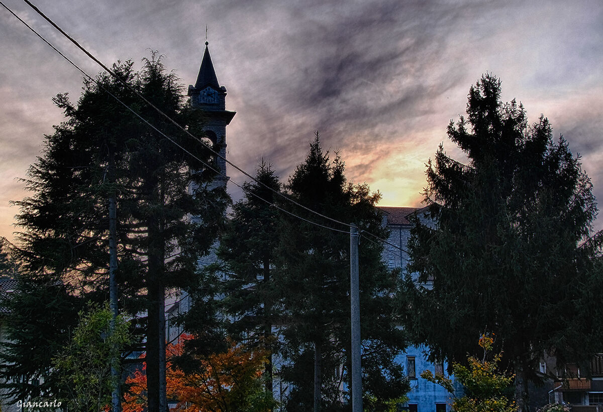 All'imbrunire d'autunno in montagna