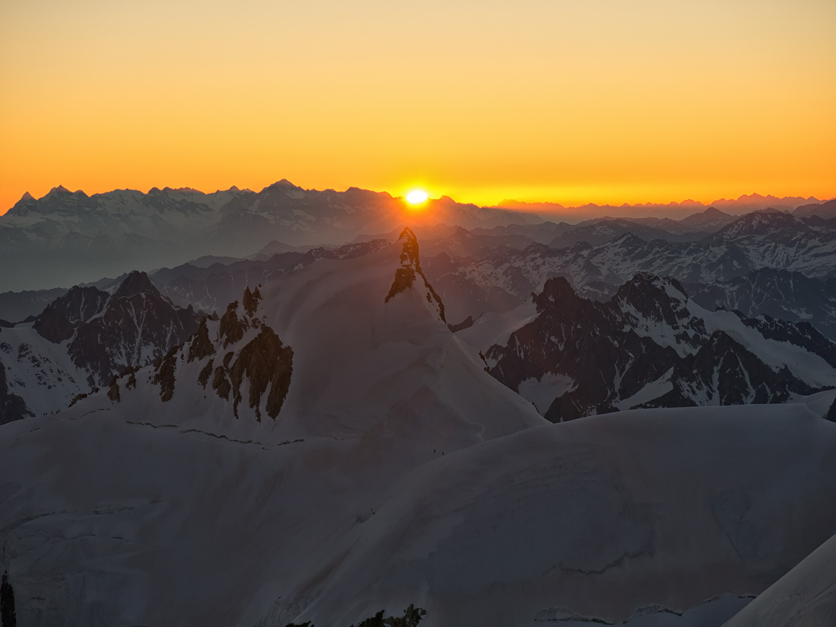 Alba sul Mont Maudit