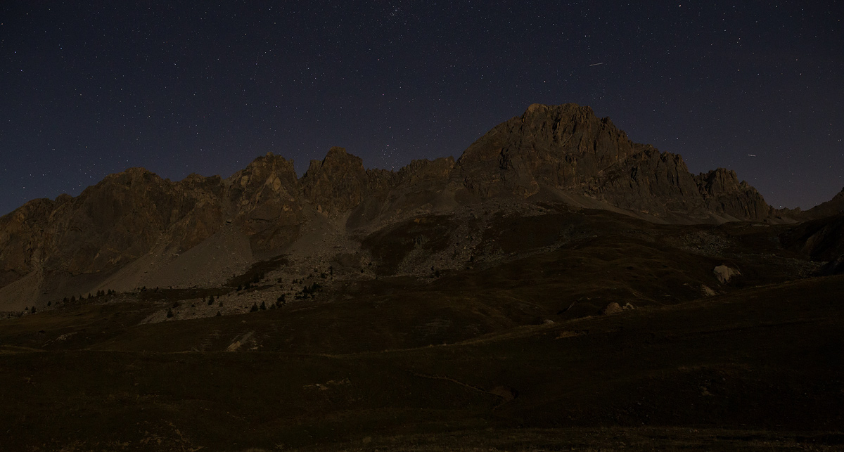Rocca la Meja in versione notturna