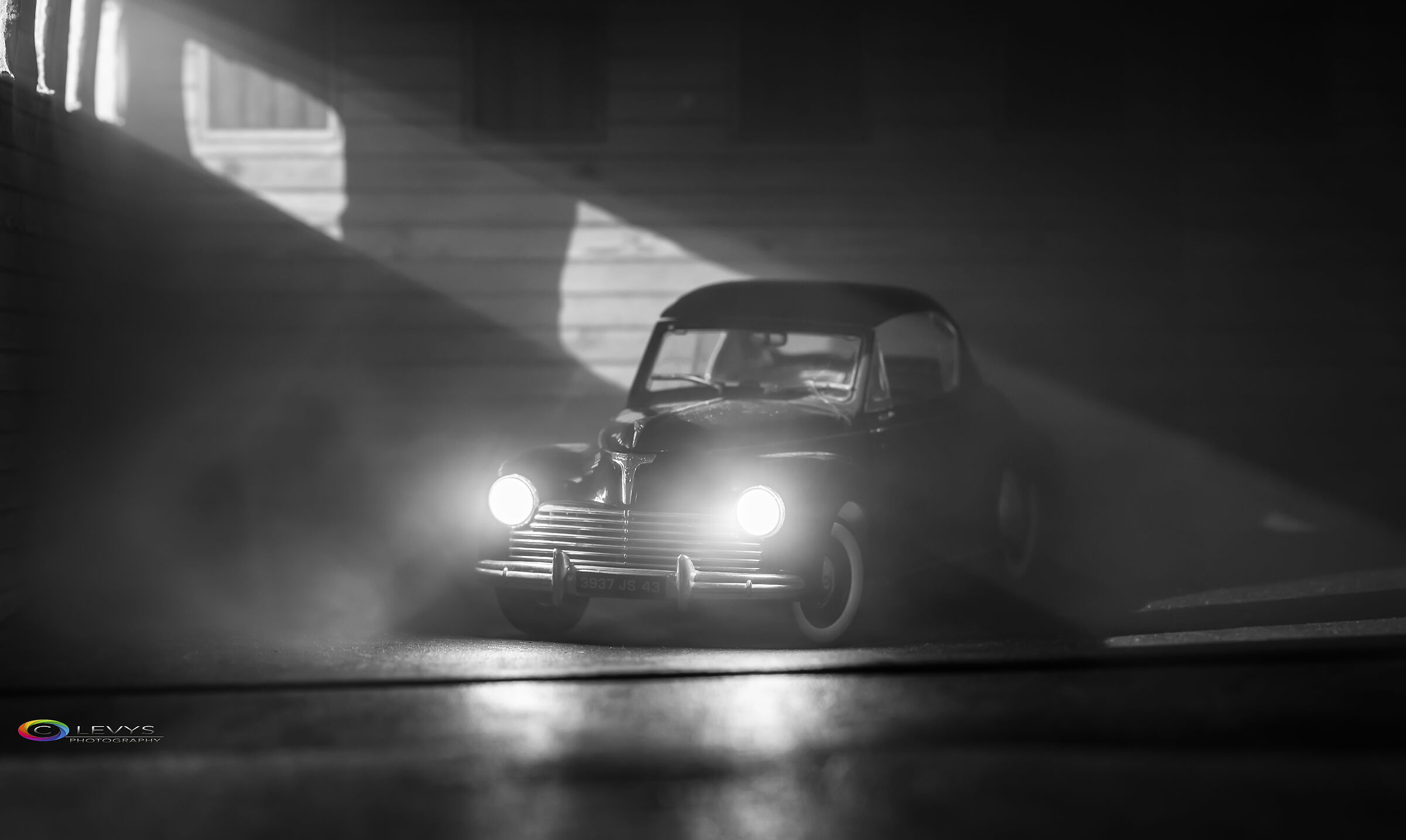 perfumes of the past,modelino peugeot 1.18