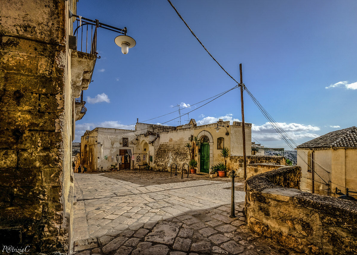 __passeggiando among the Sassi__