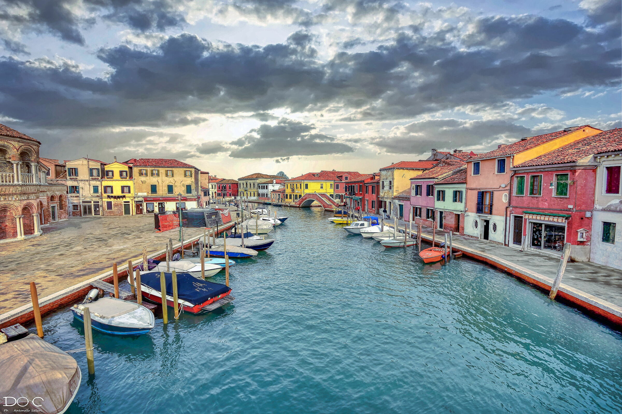 Colors of the lagoon