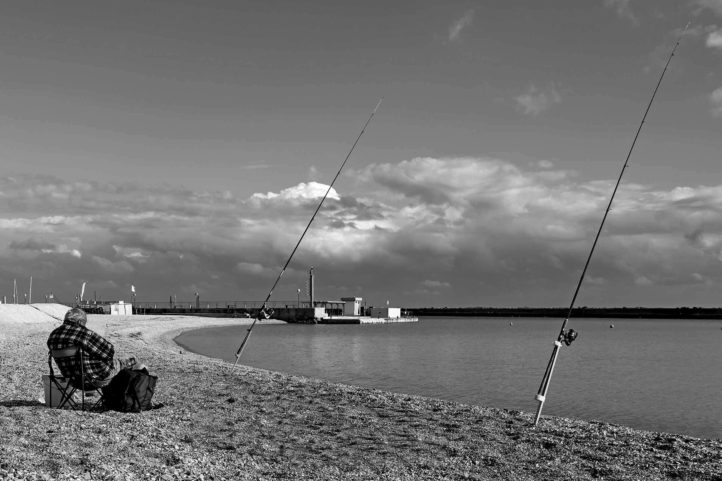 Those who sleep do not catch fish :-)