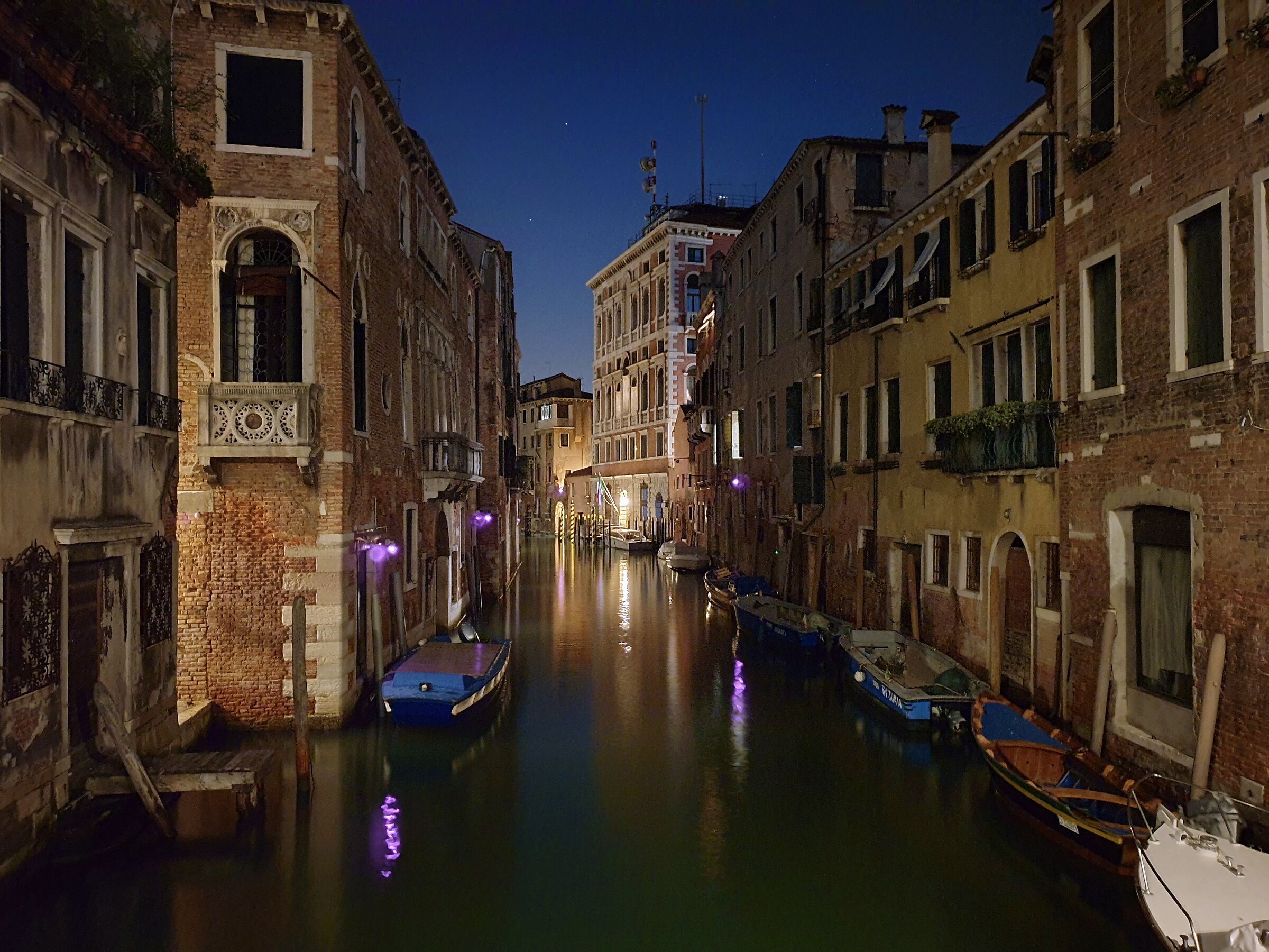Venezia by night