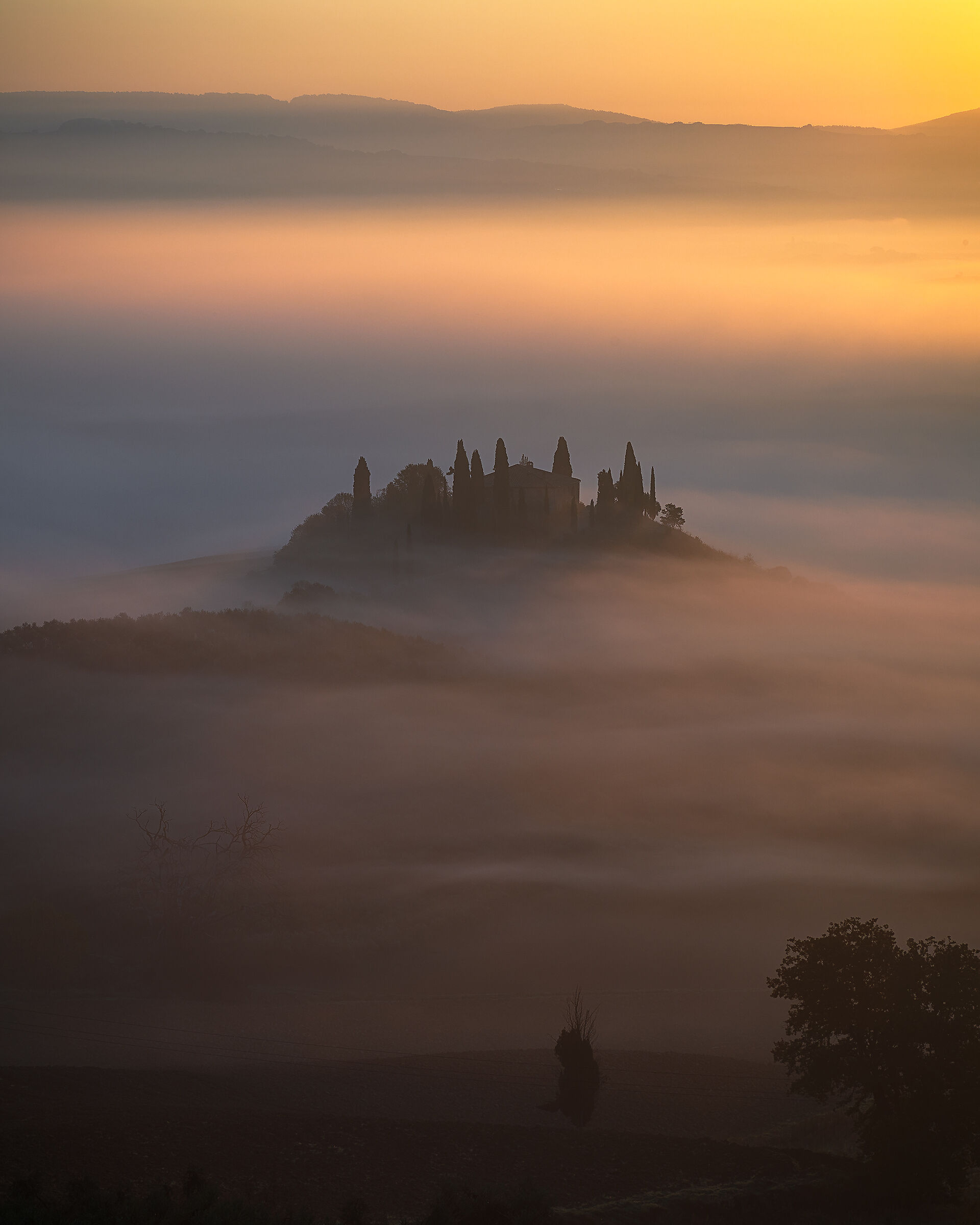 Sunrise at the lookout farm