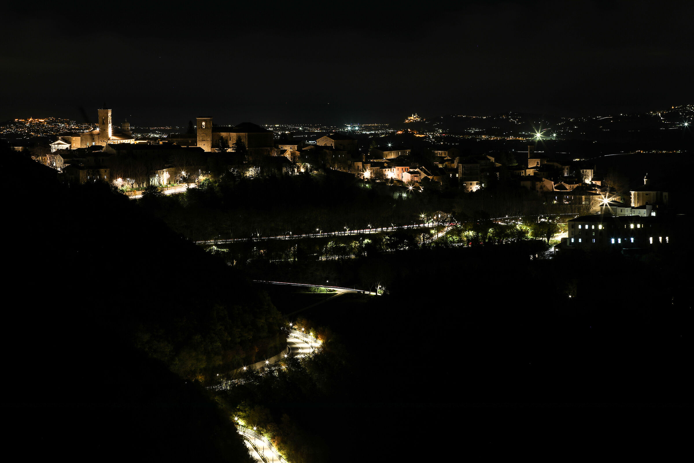 Tracks (MC) at night