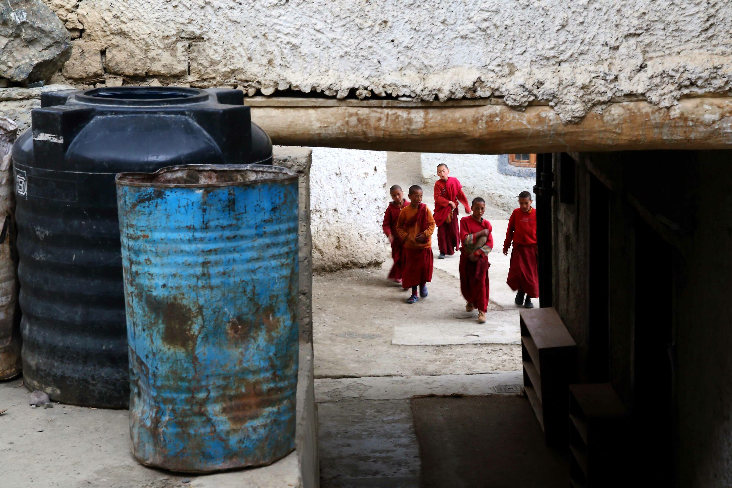 monks - ladakh