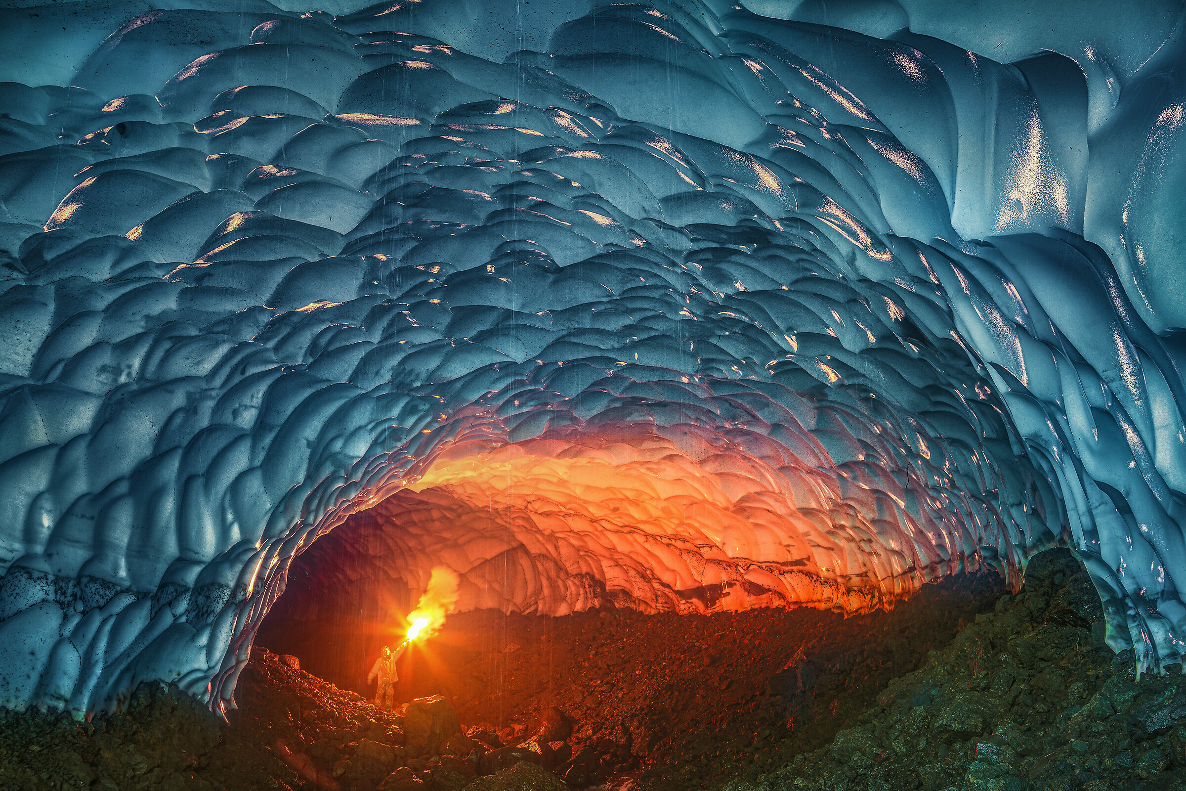 Ice cave on Muttnovsky volcano