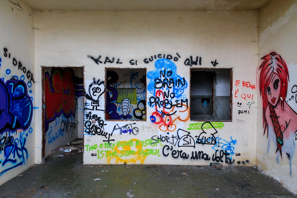 Consonno - negozio 3