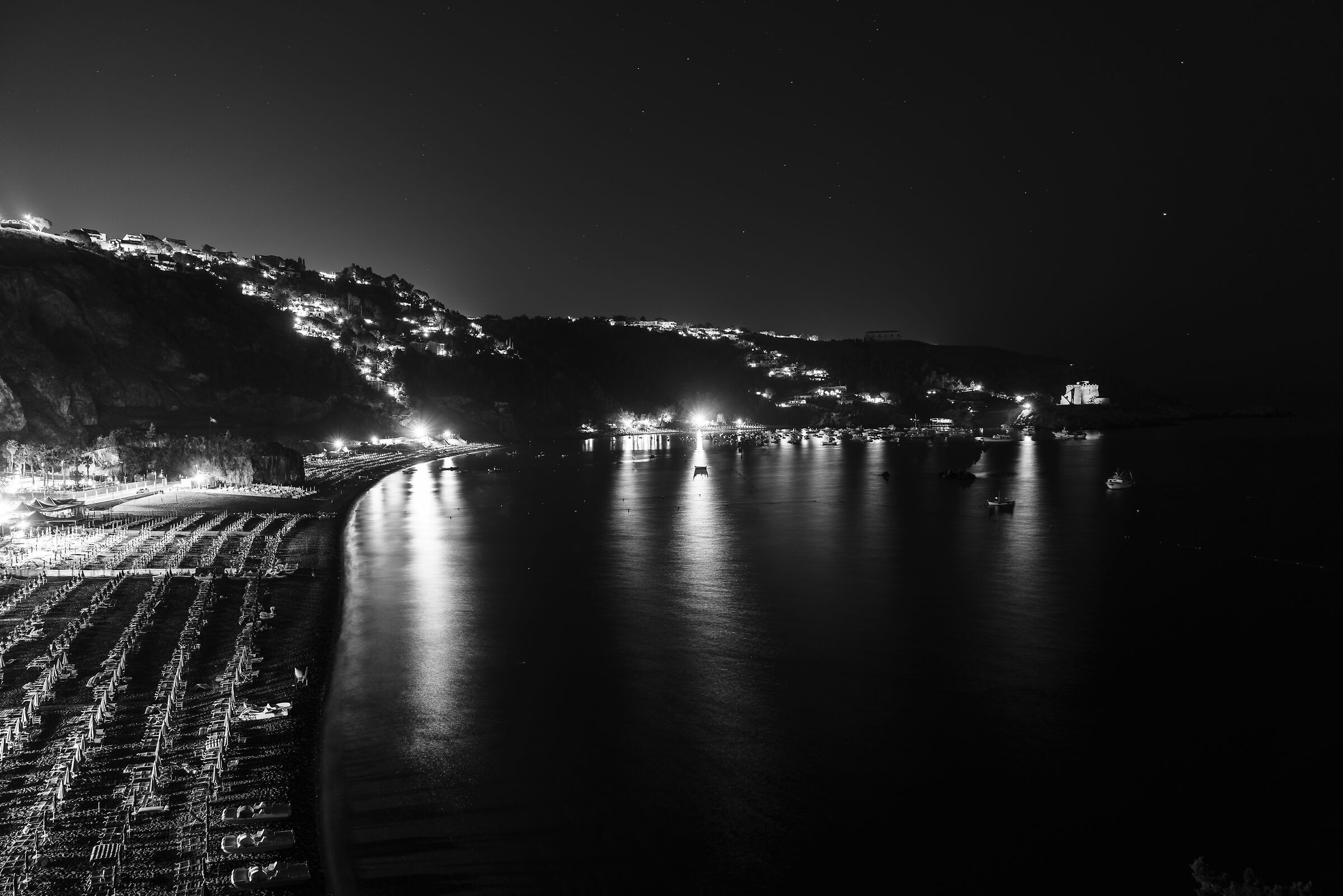 St. Nicholas Arcella b&w