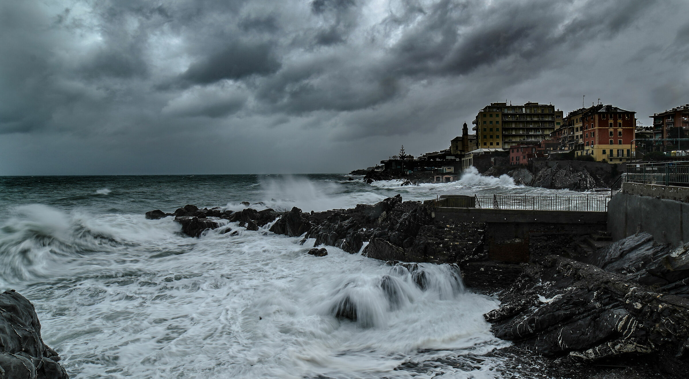 Quinto, Genova - Mareggiata