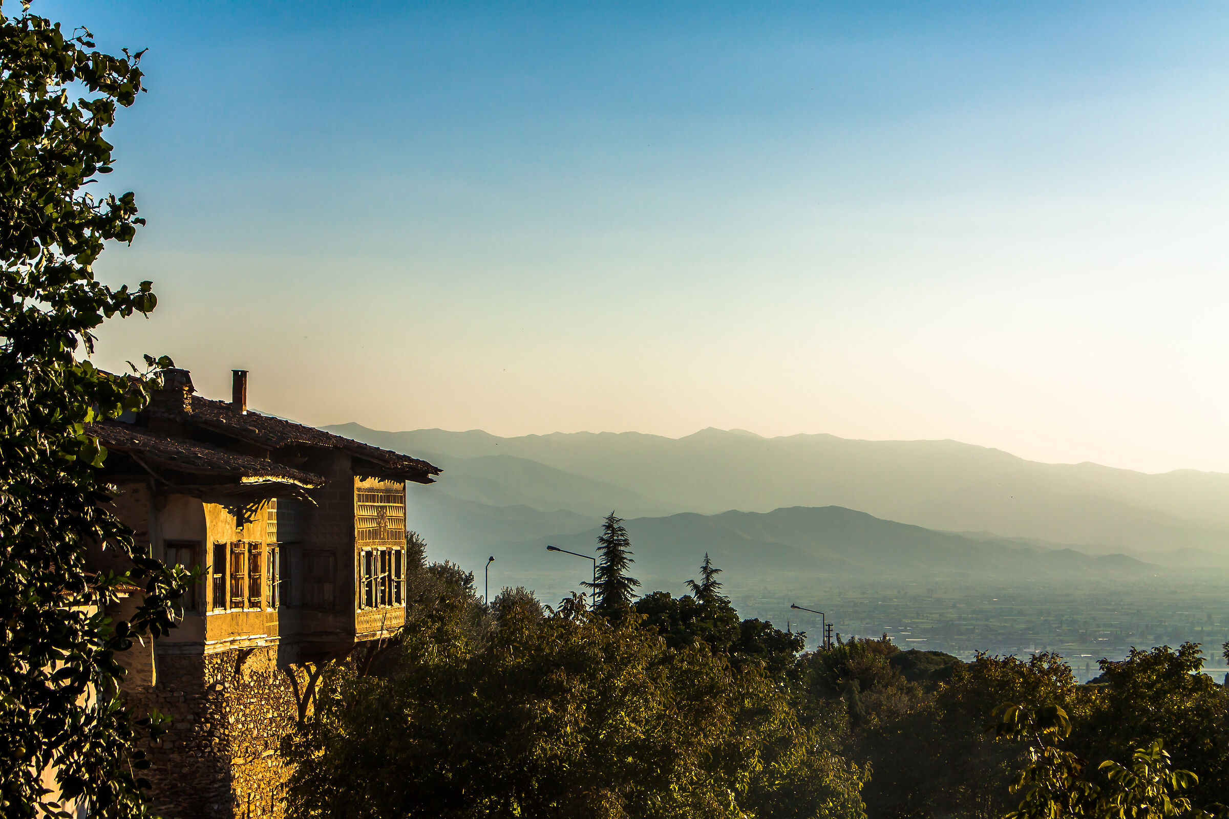 Sunsetting sulla vecchia casa a , Turchia