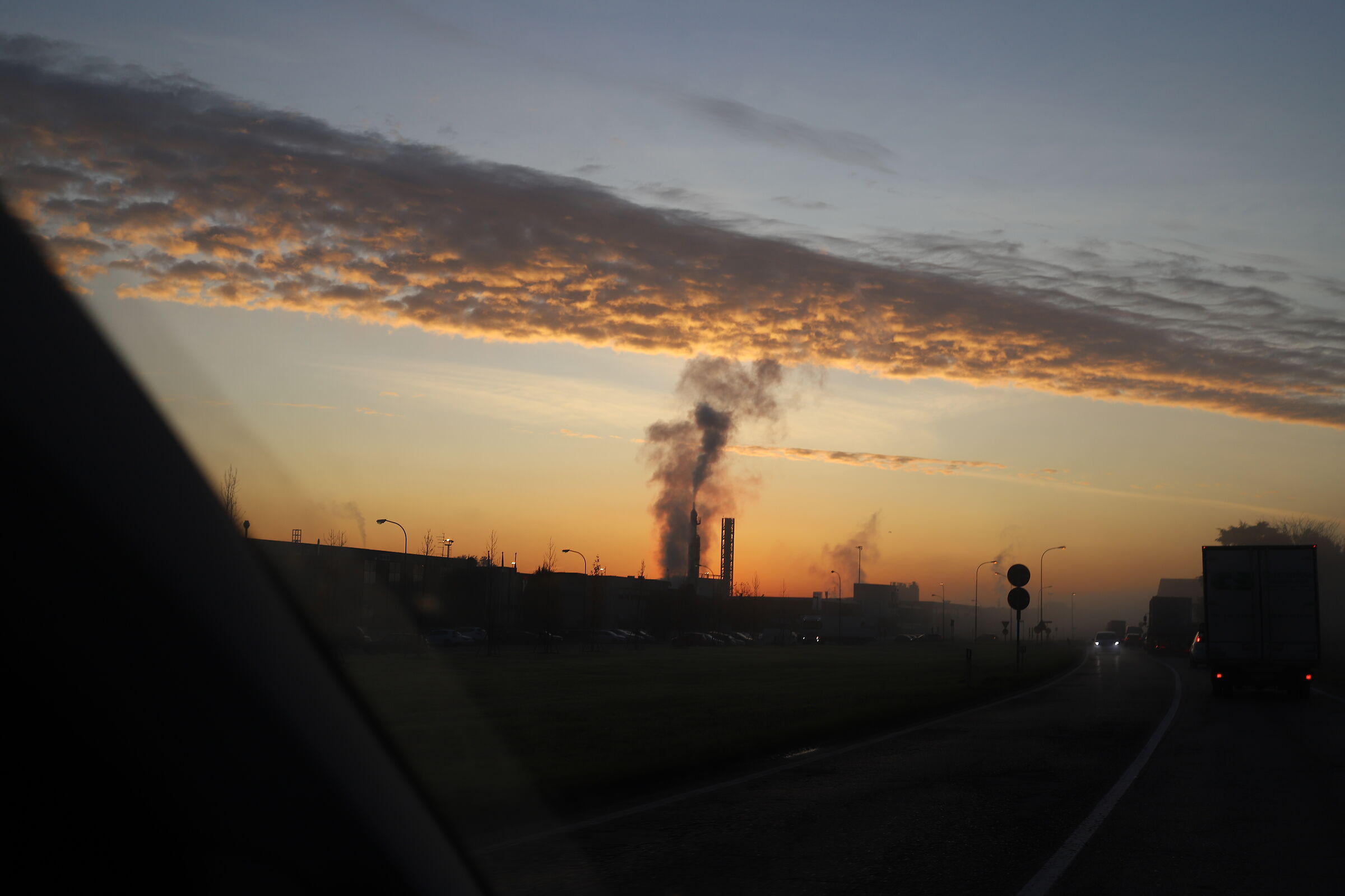 at dawn there are those who wake up and those who have to go...