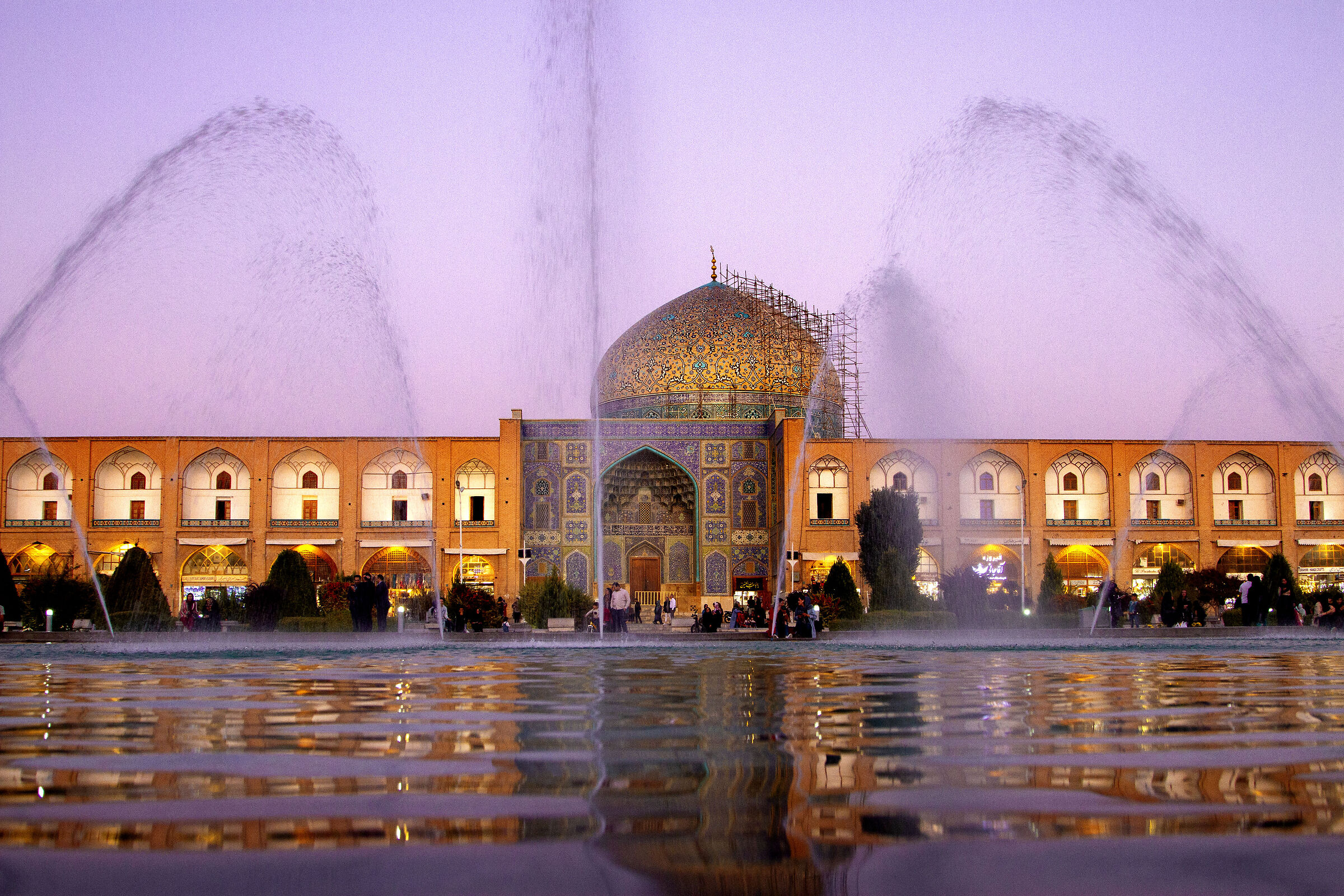 Iran, Isfahan al tramonto