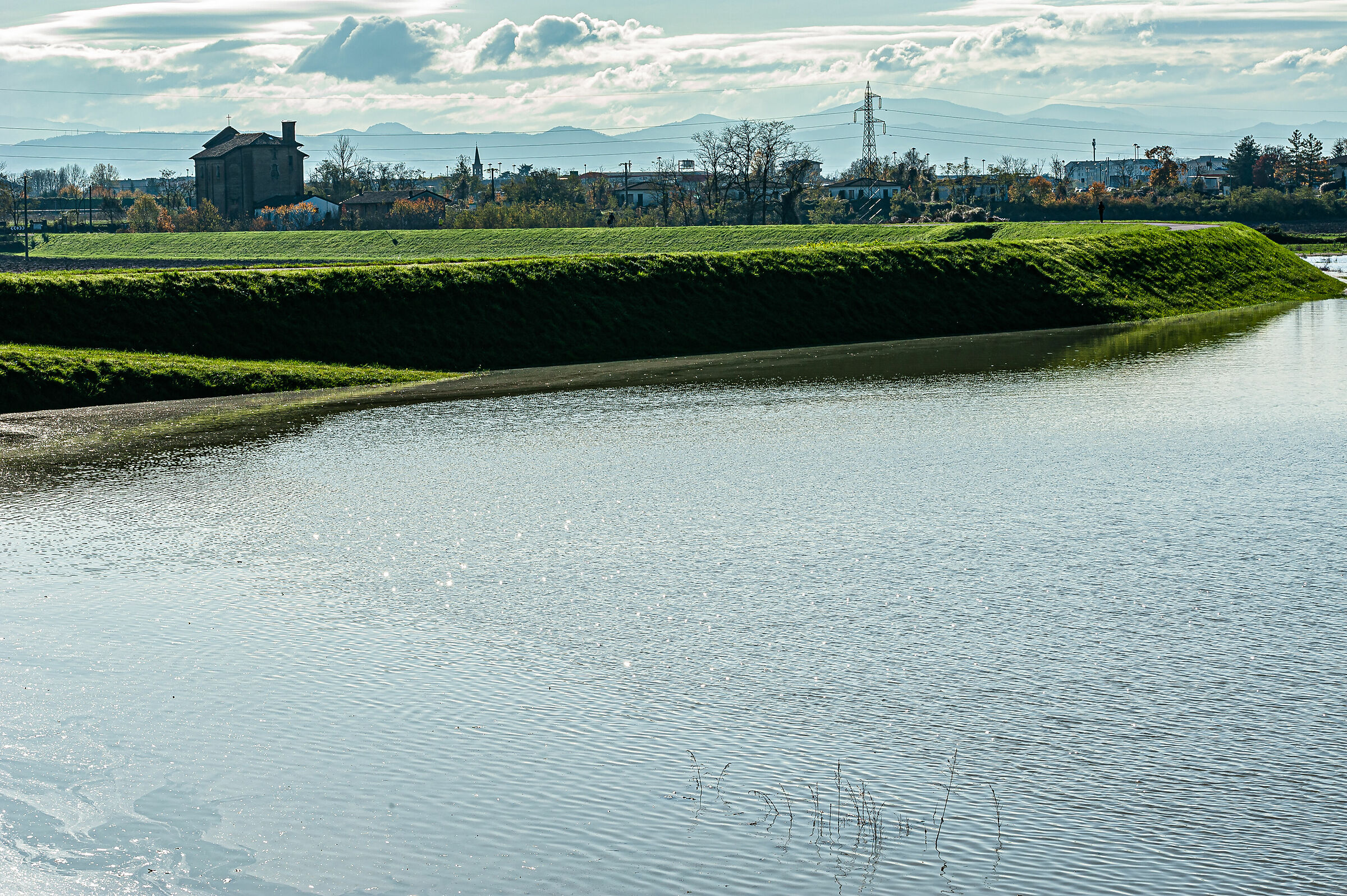 Po in full in Piacenza