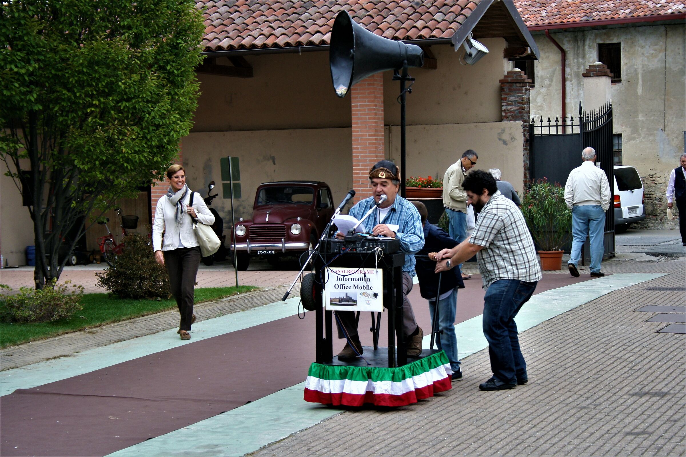 ..Information office Mobile.