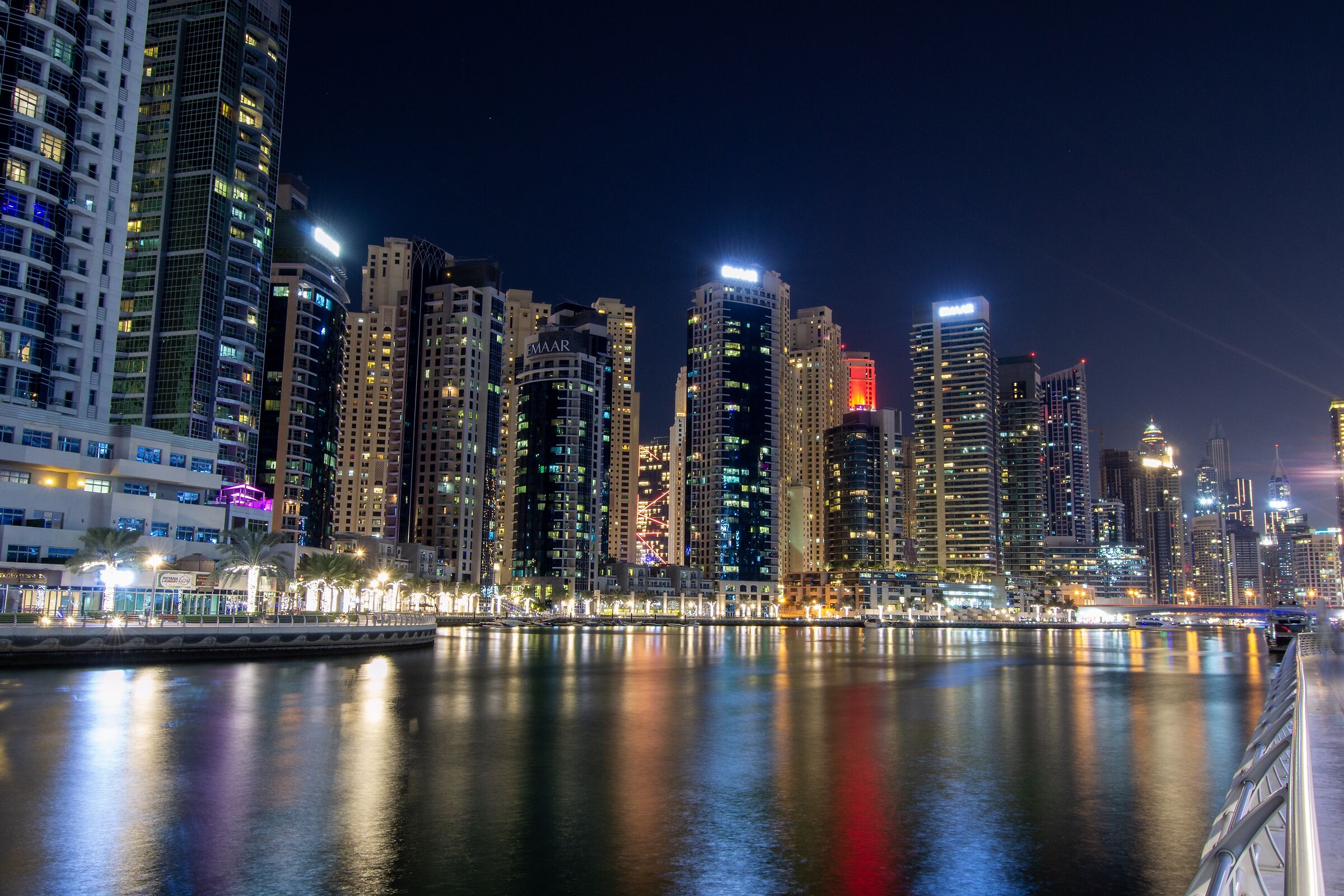 Dubai marina
