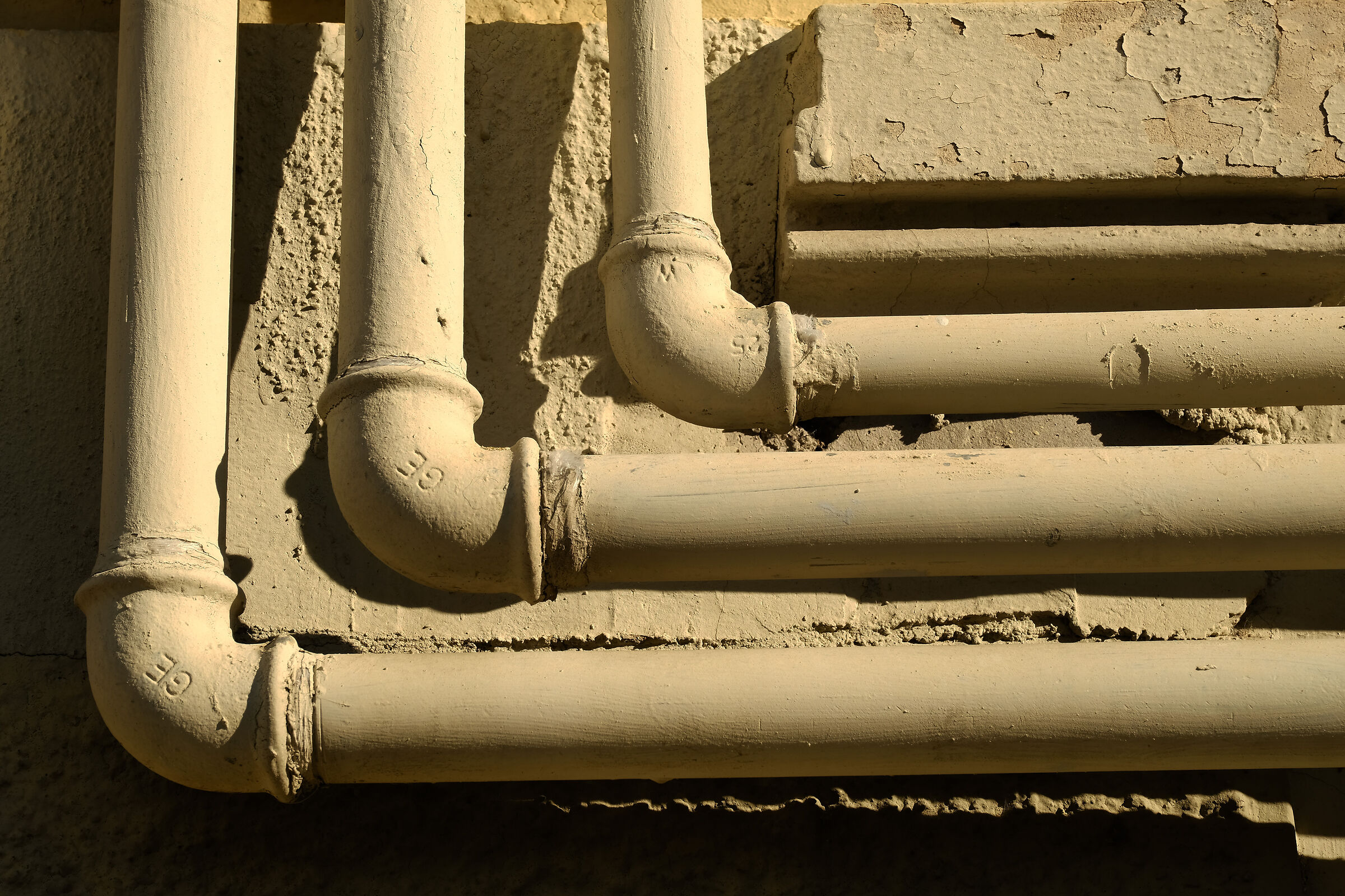 To be or not to be ?