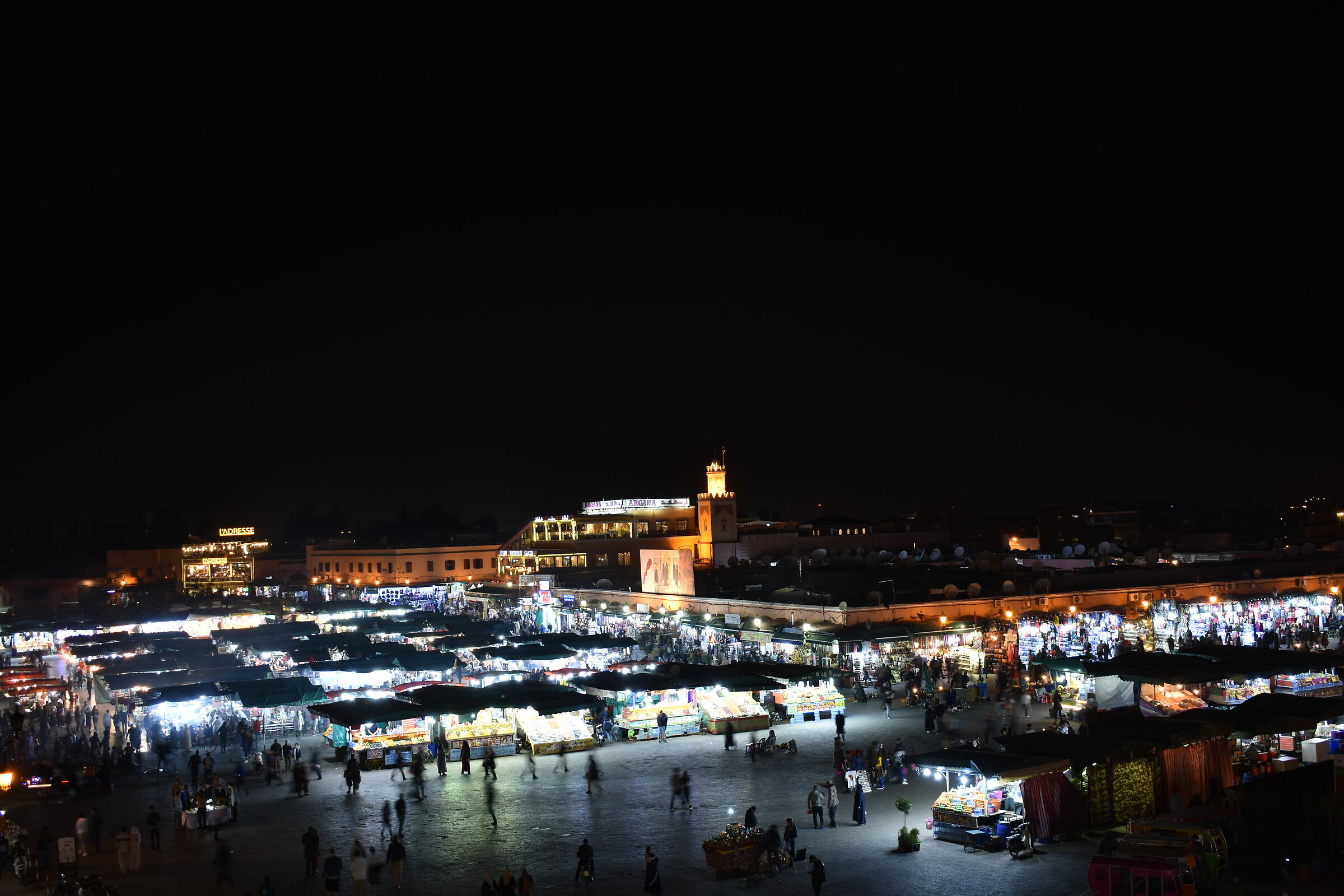 Place Jeema El-Fna de nuit