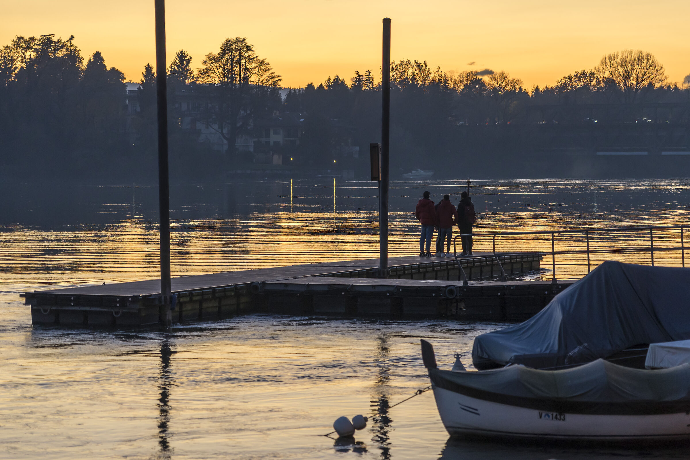 Friday 29 November 2019, 17:08:52