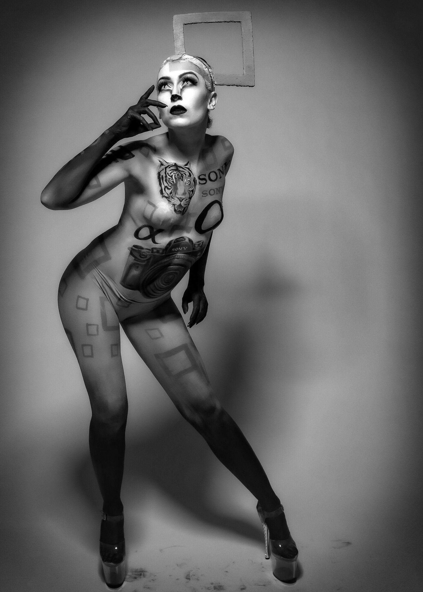 Mediated artistic nude