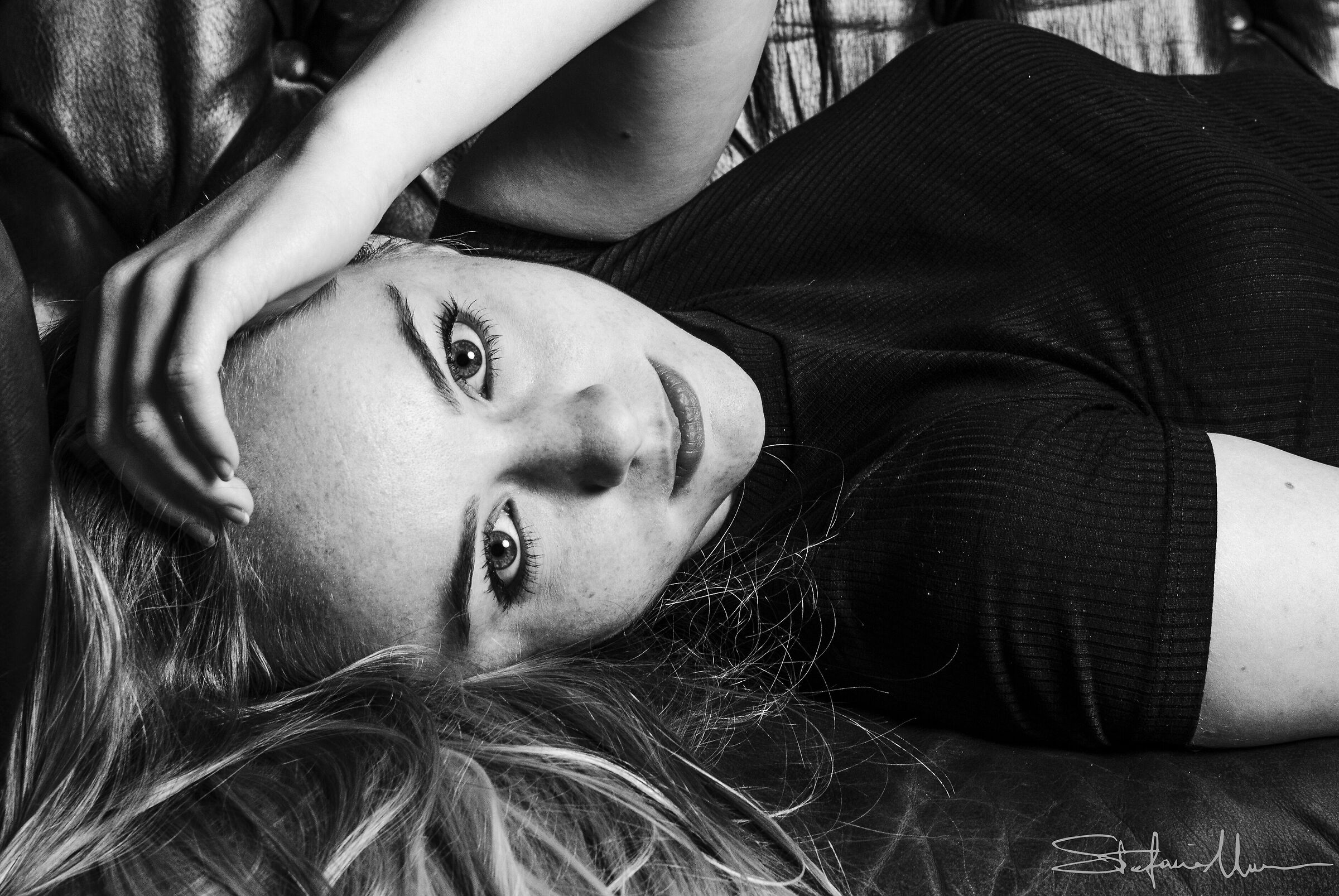 Black and white eyes