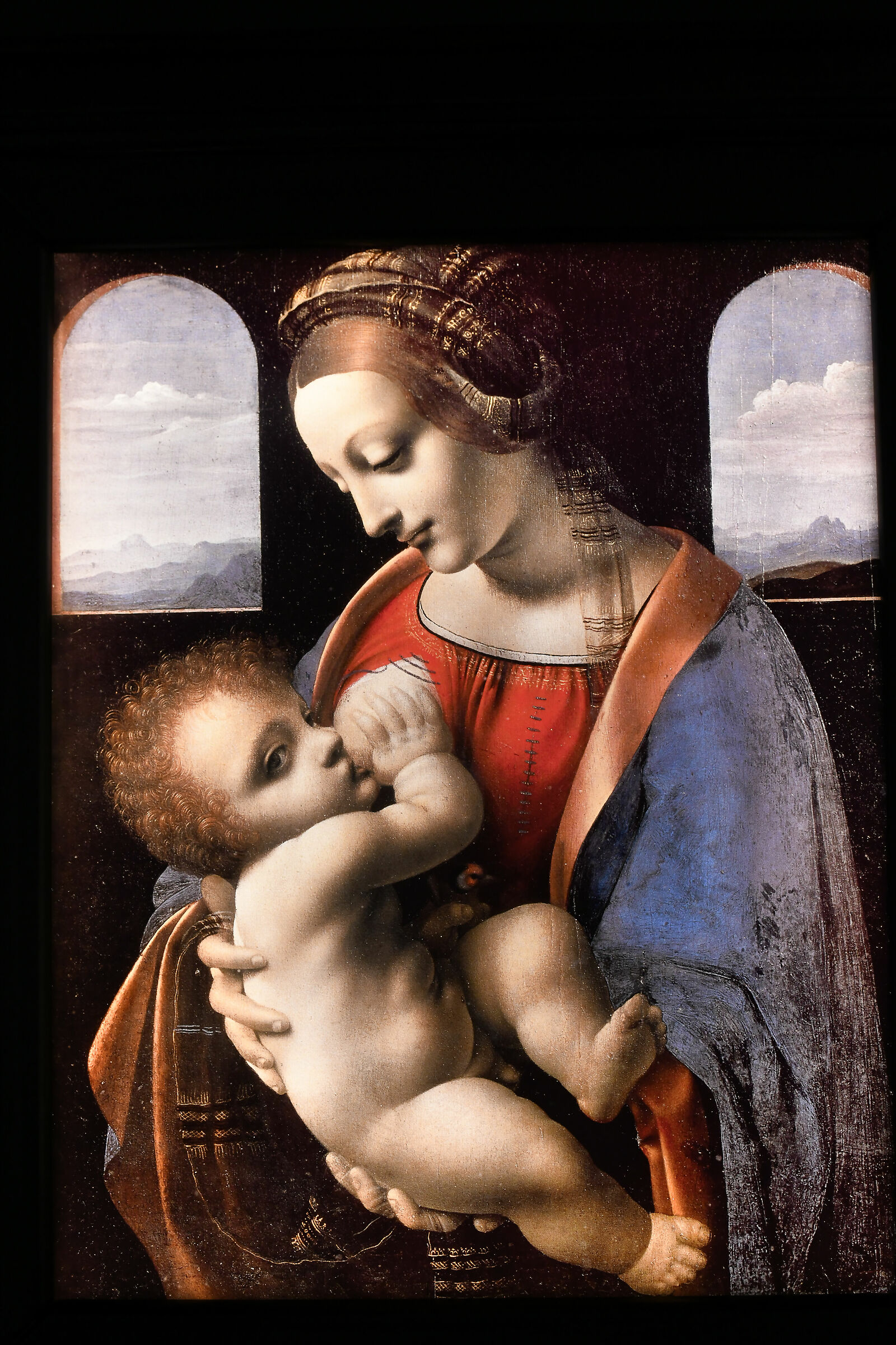 Leonardo at Villa Farnesina in Rome -"Madonna Litta"