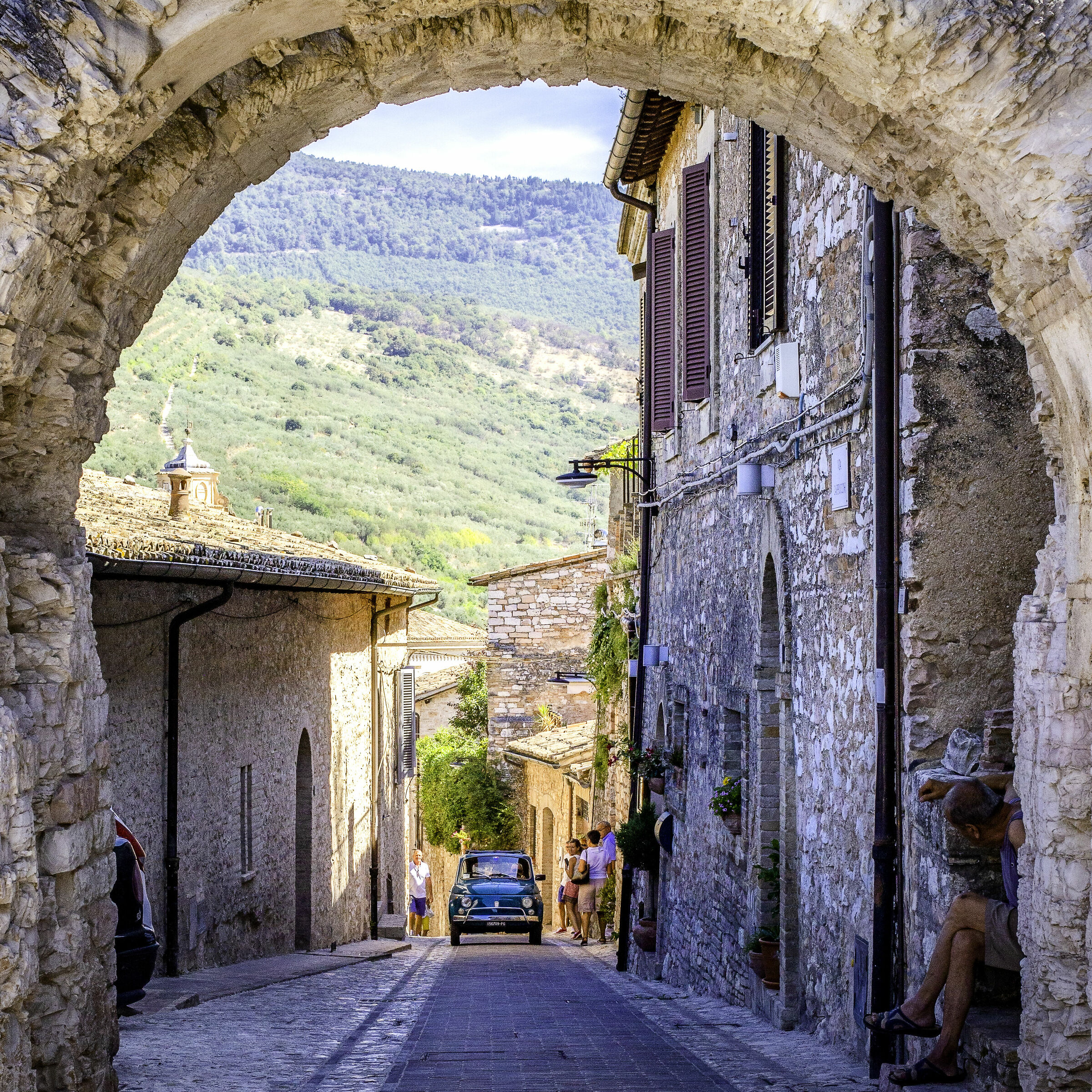 Hey you photographer, move!