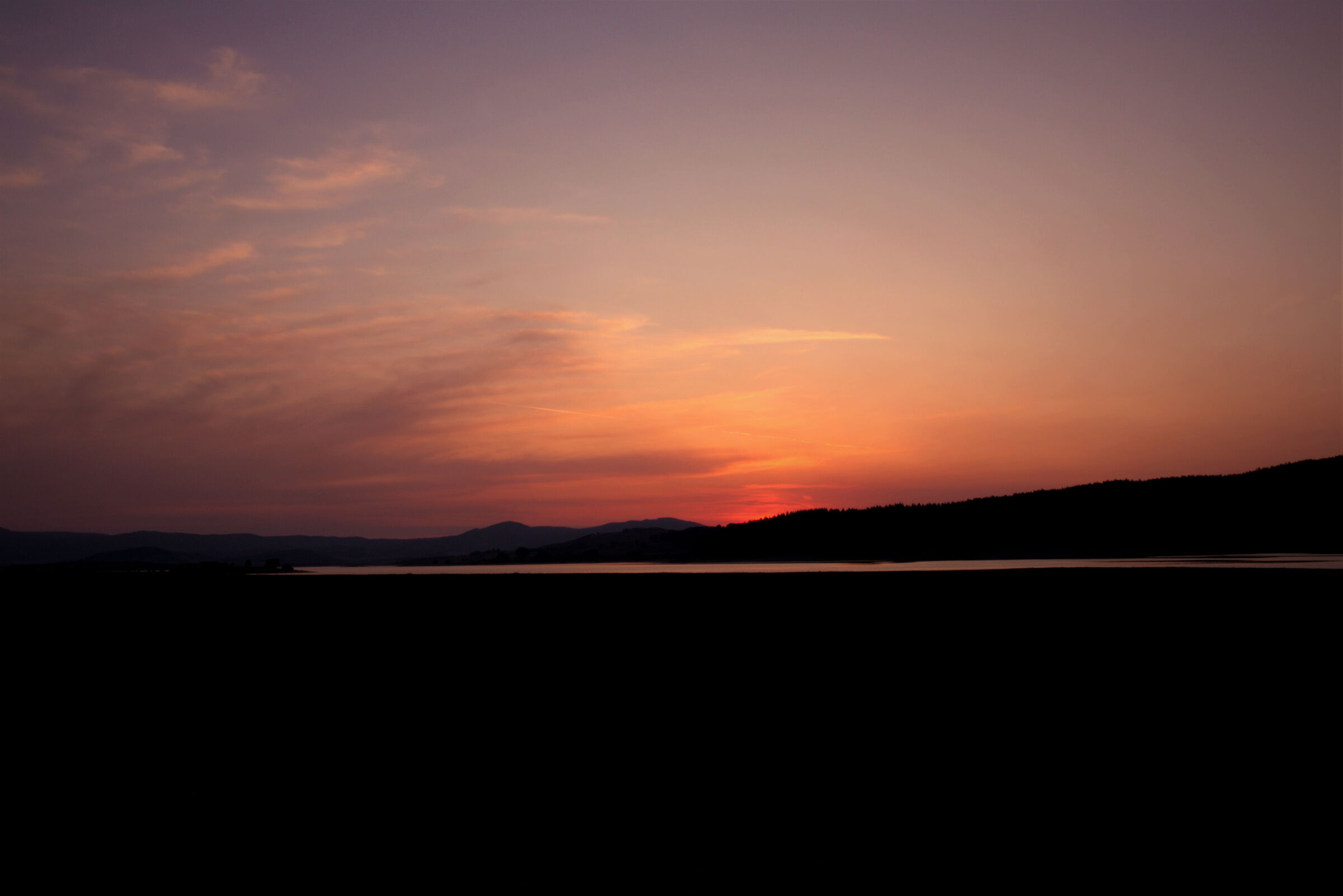 tramonto lago cecita