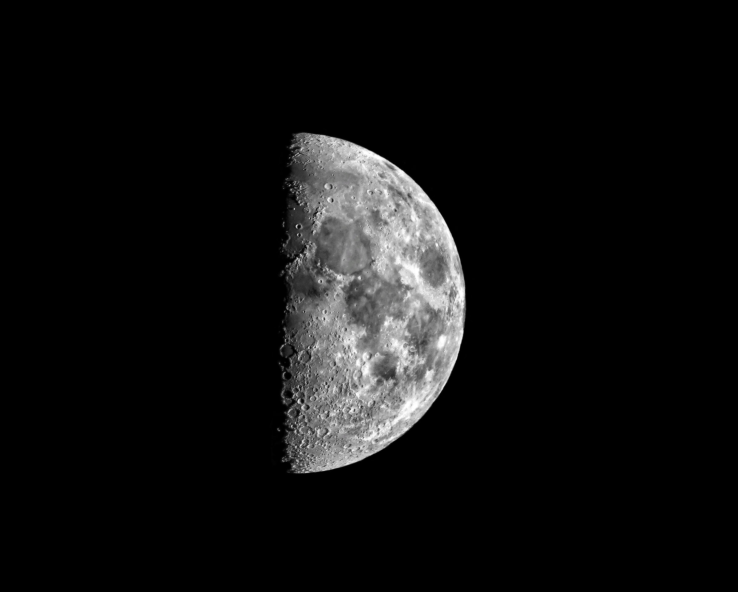 La Luna (04-12-2019) Singolo scatto