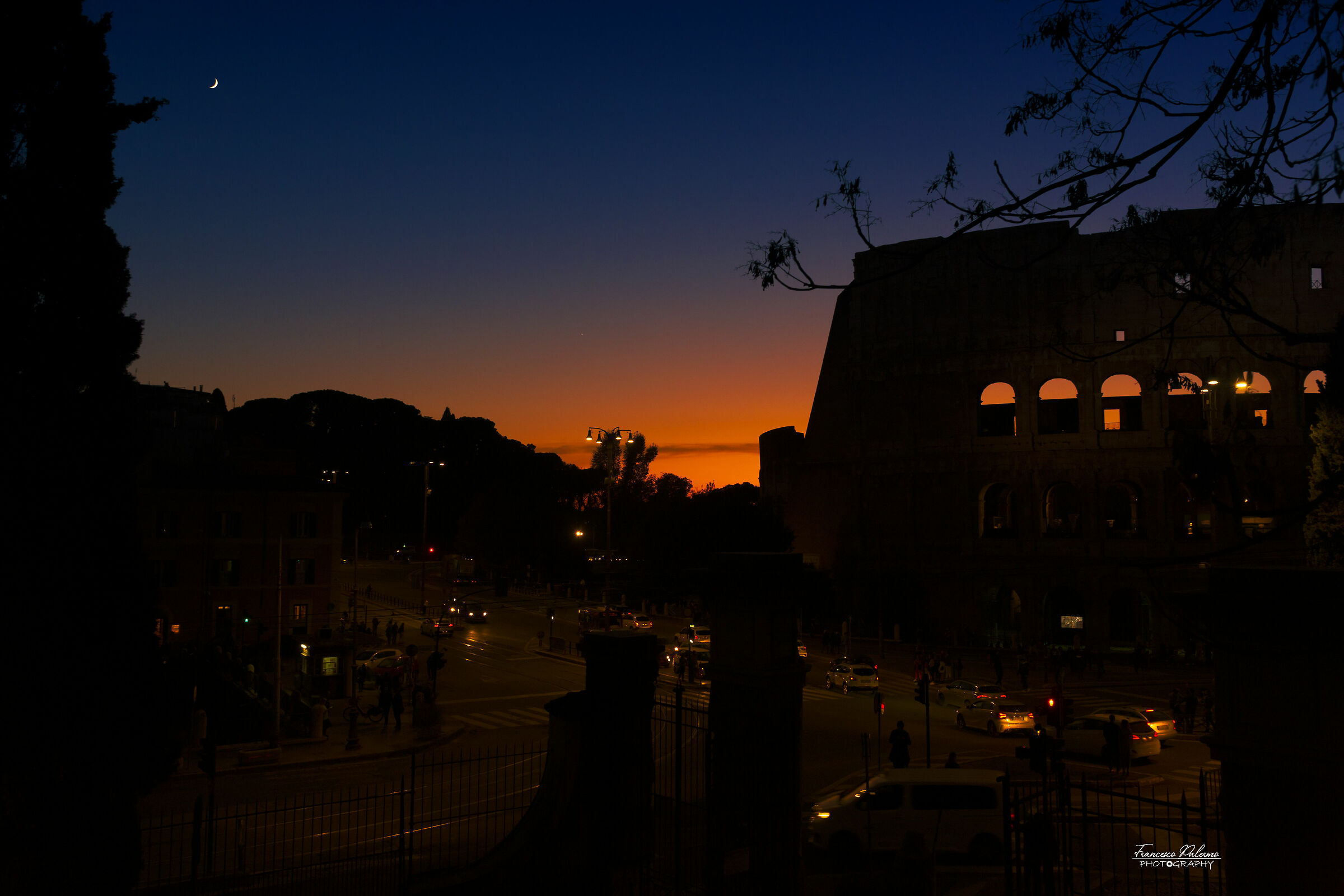 Il Colosseo al tramonto