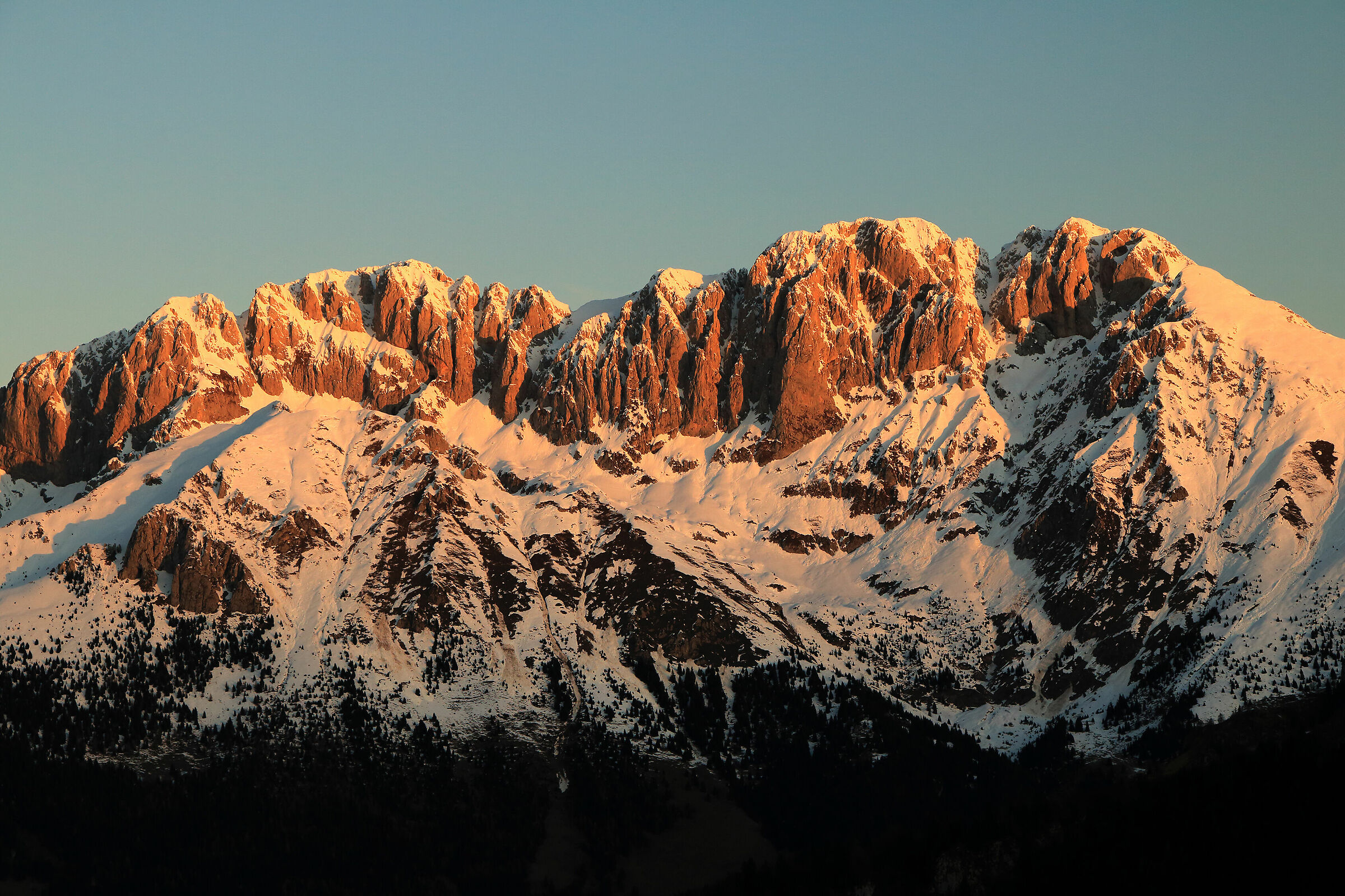alba rossa sulla Presolana