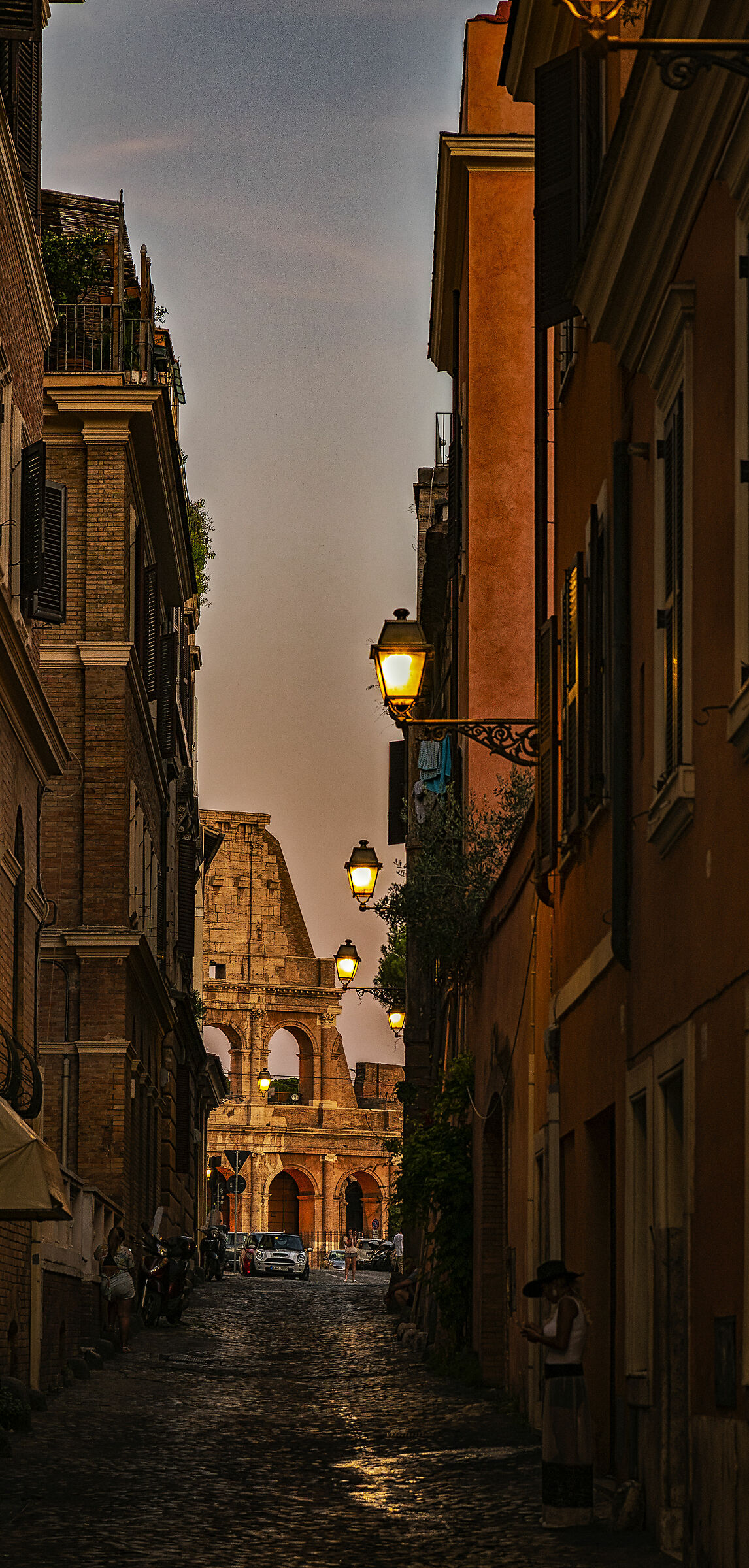 In the alleys of beautiful Rome