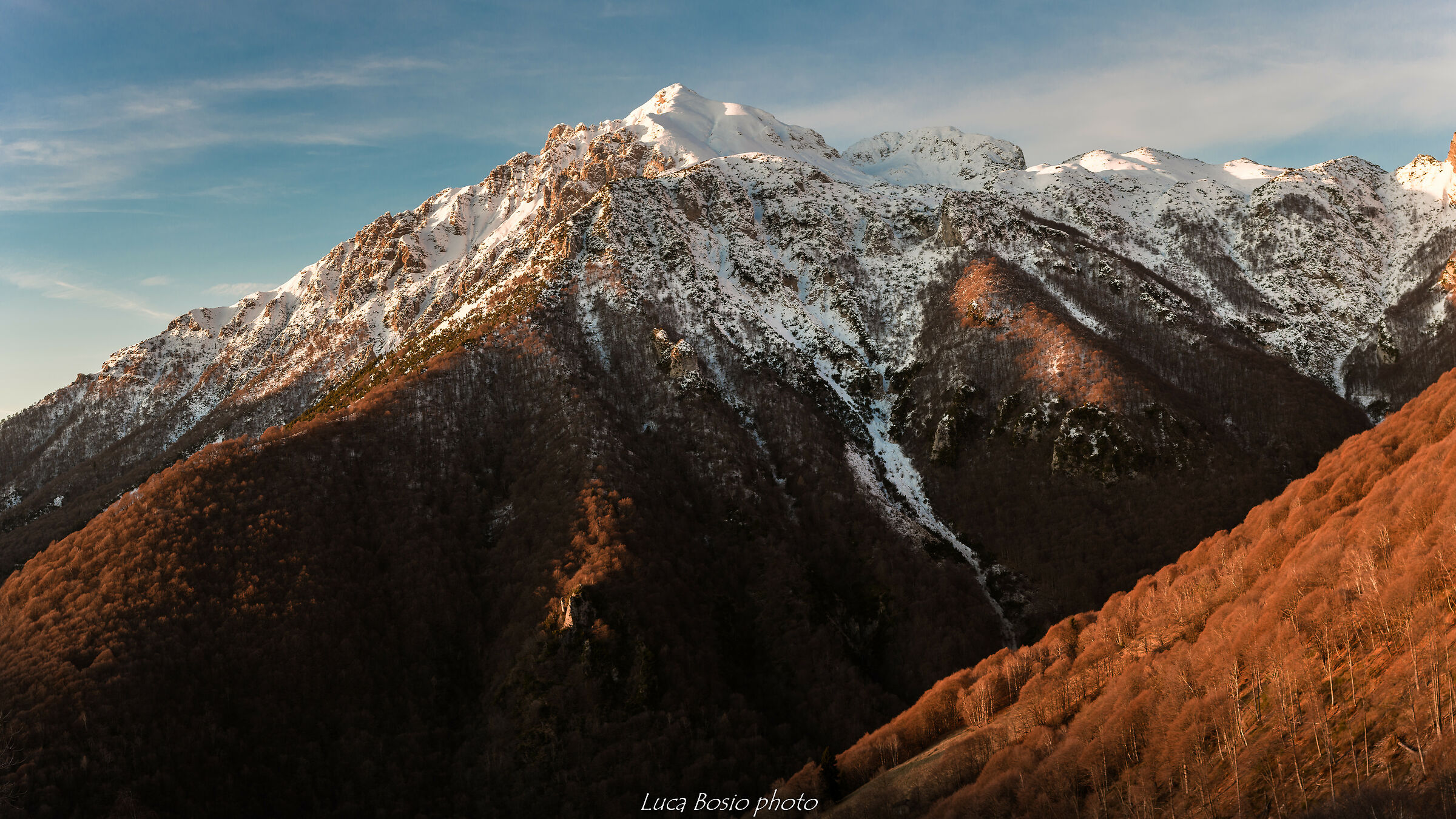 Una Grignetta vestita di bianco.