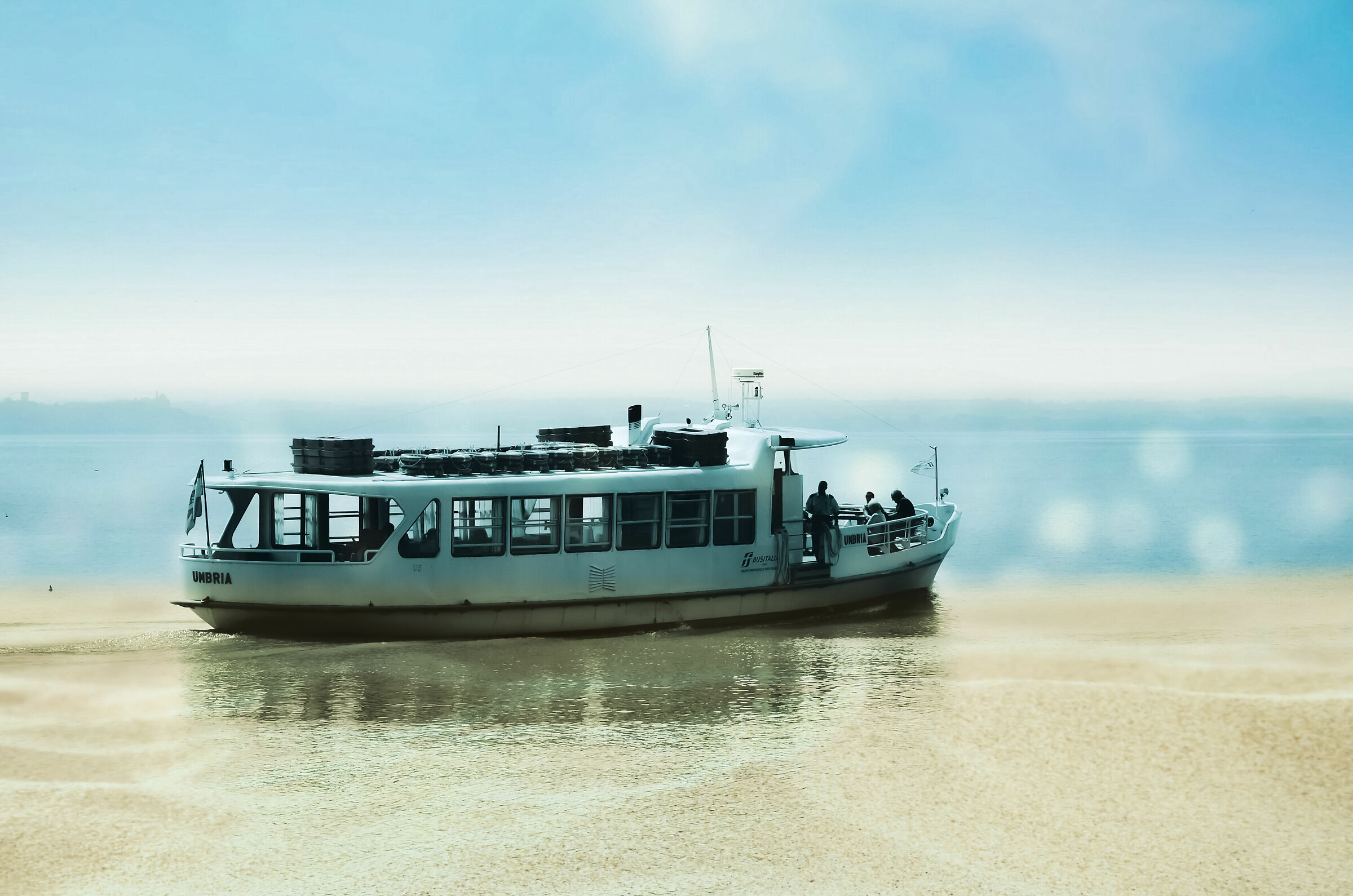 Boat on Lake Trasimeno