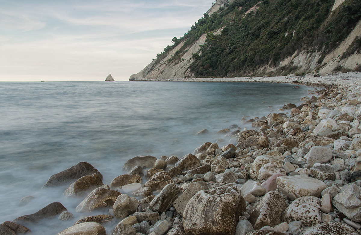 Towards the sail.... (Portonovo Conero Park)