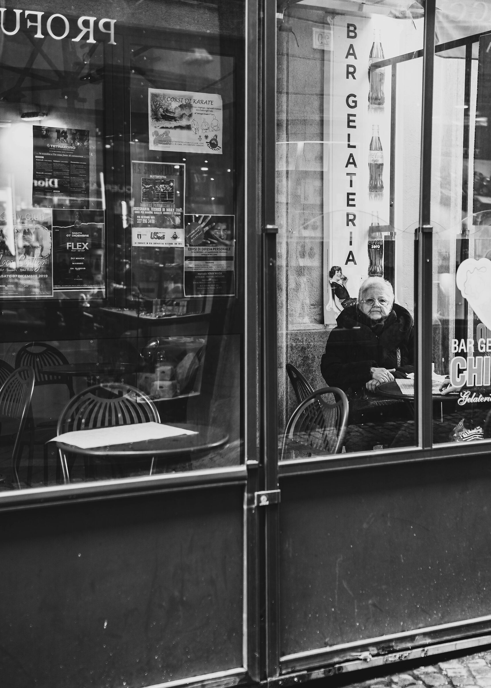 La “ragazza” della Coca