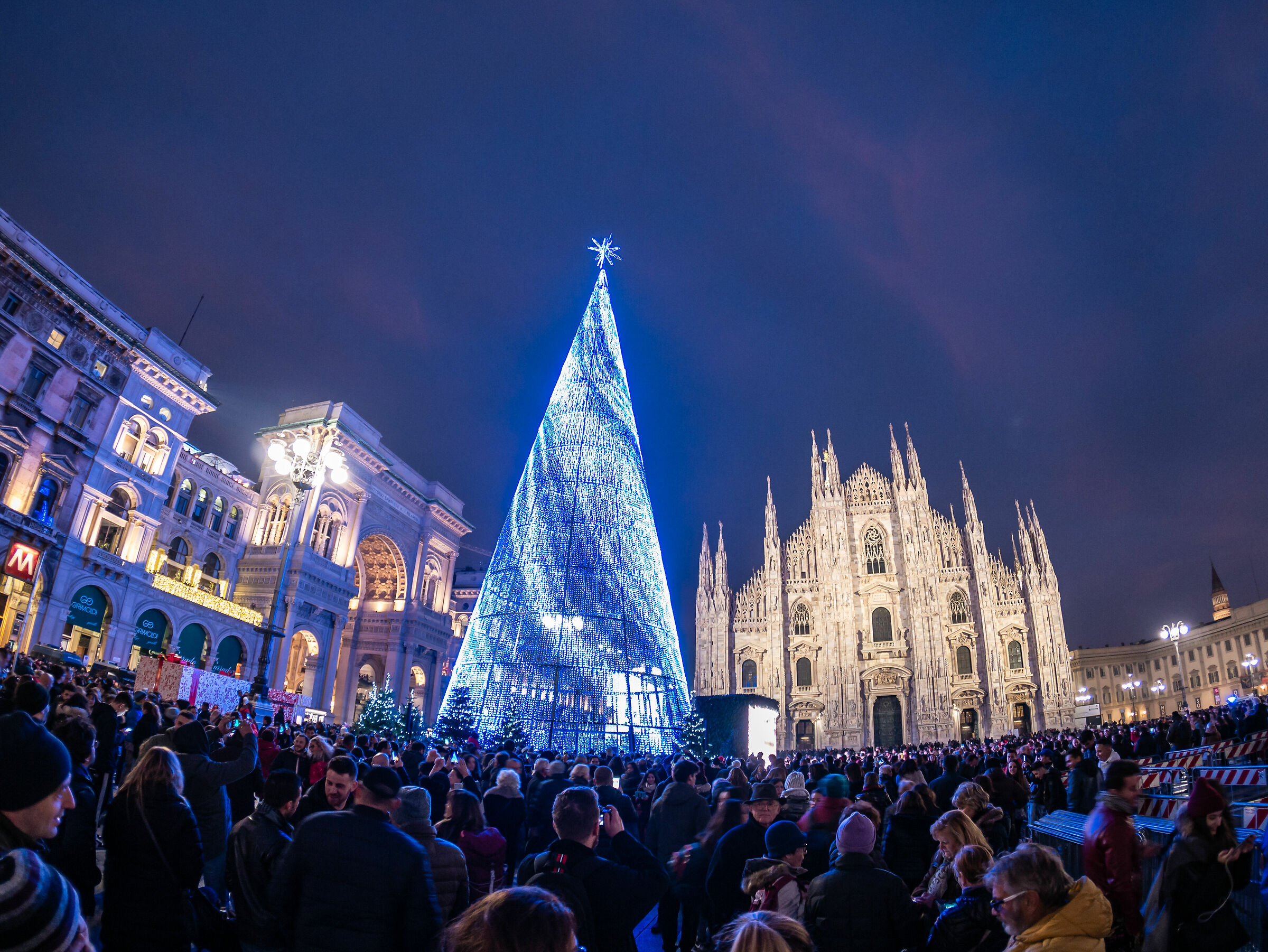Christmas tree - 2- Piazza Duomo Milano