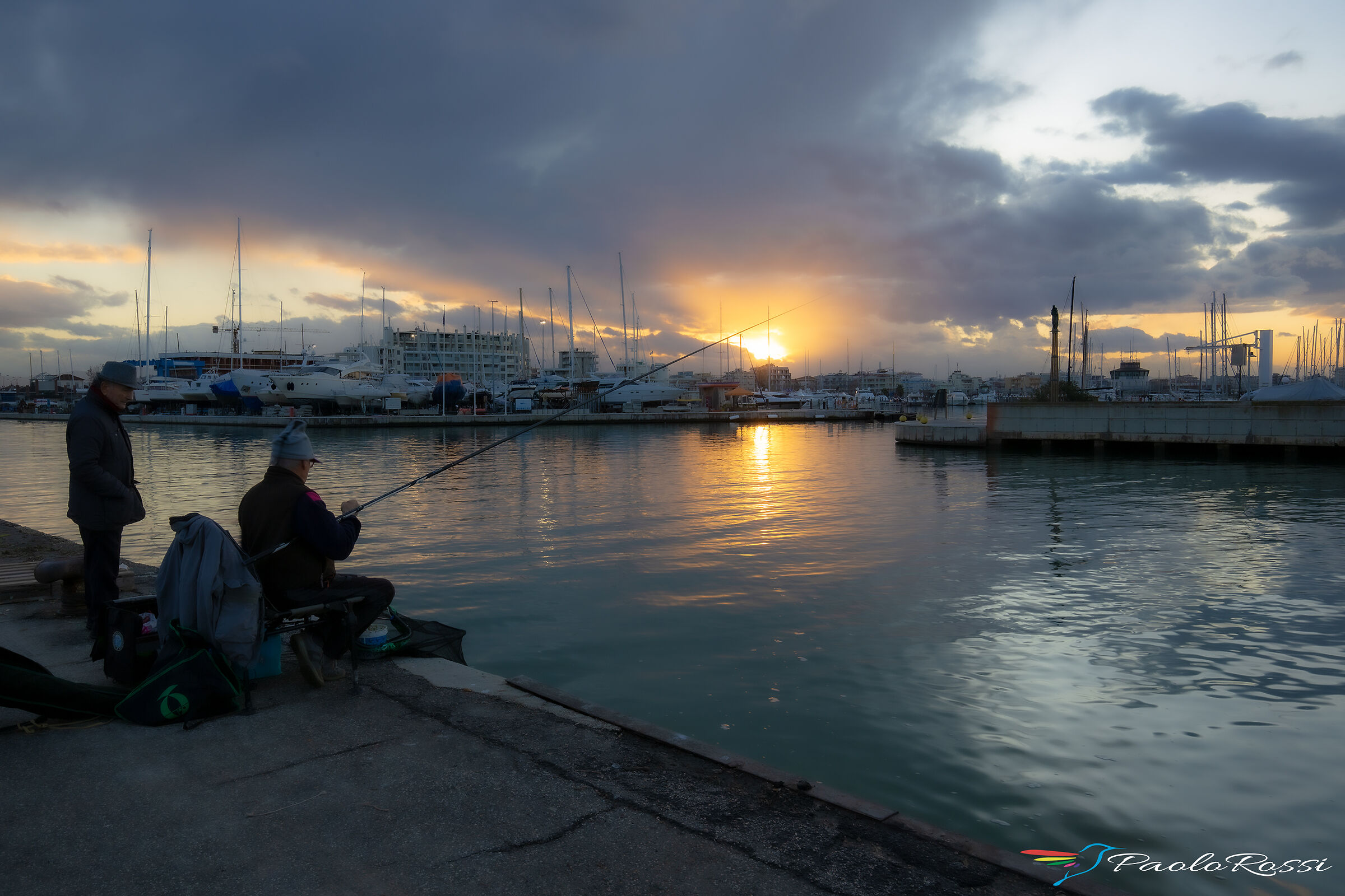 Pescatore al tramonto