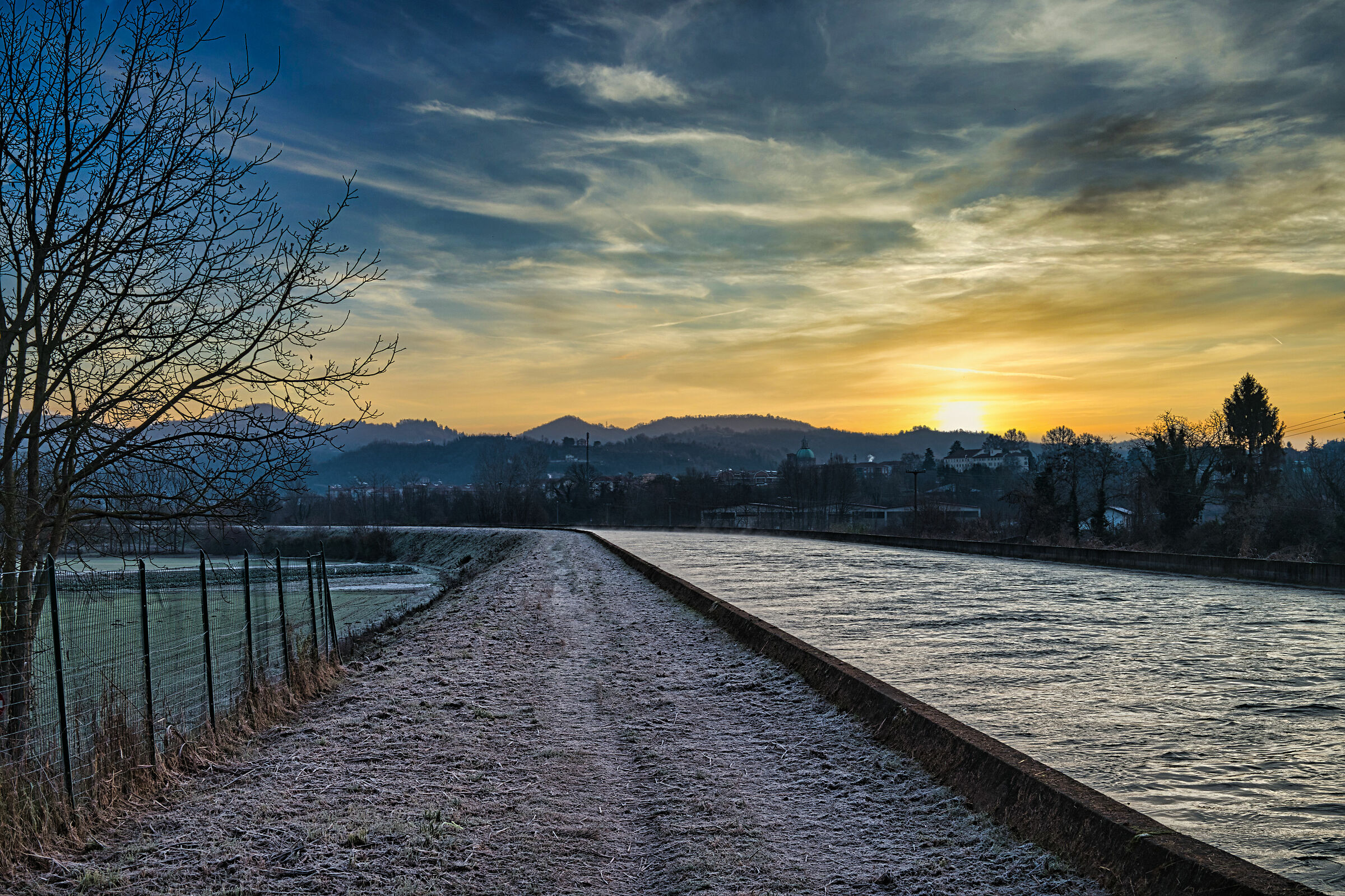 Canale Cavour a Castiglione Torinese