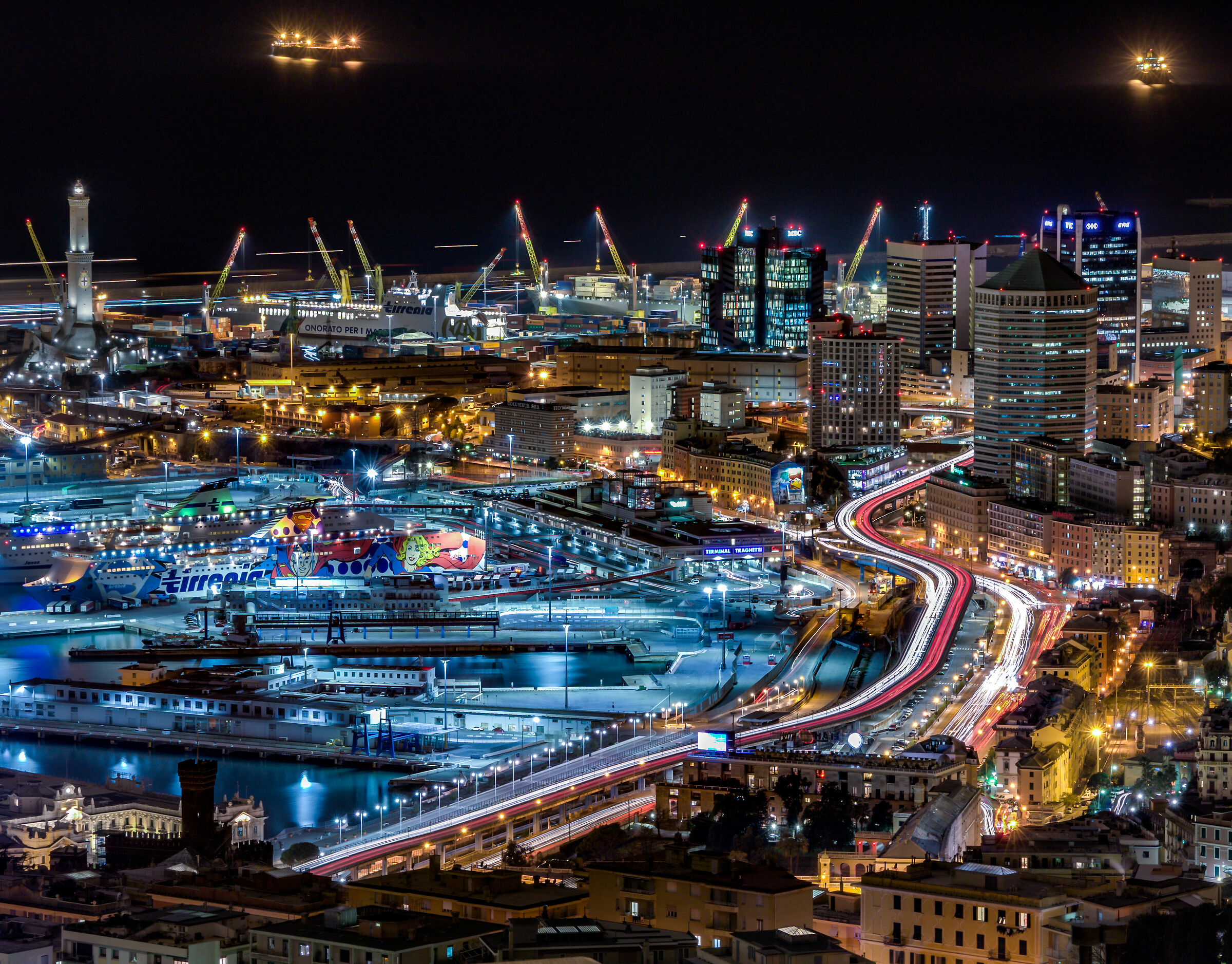 Genova di notte