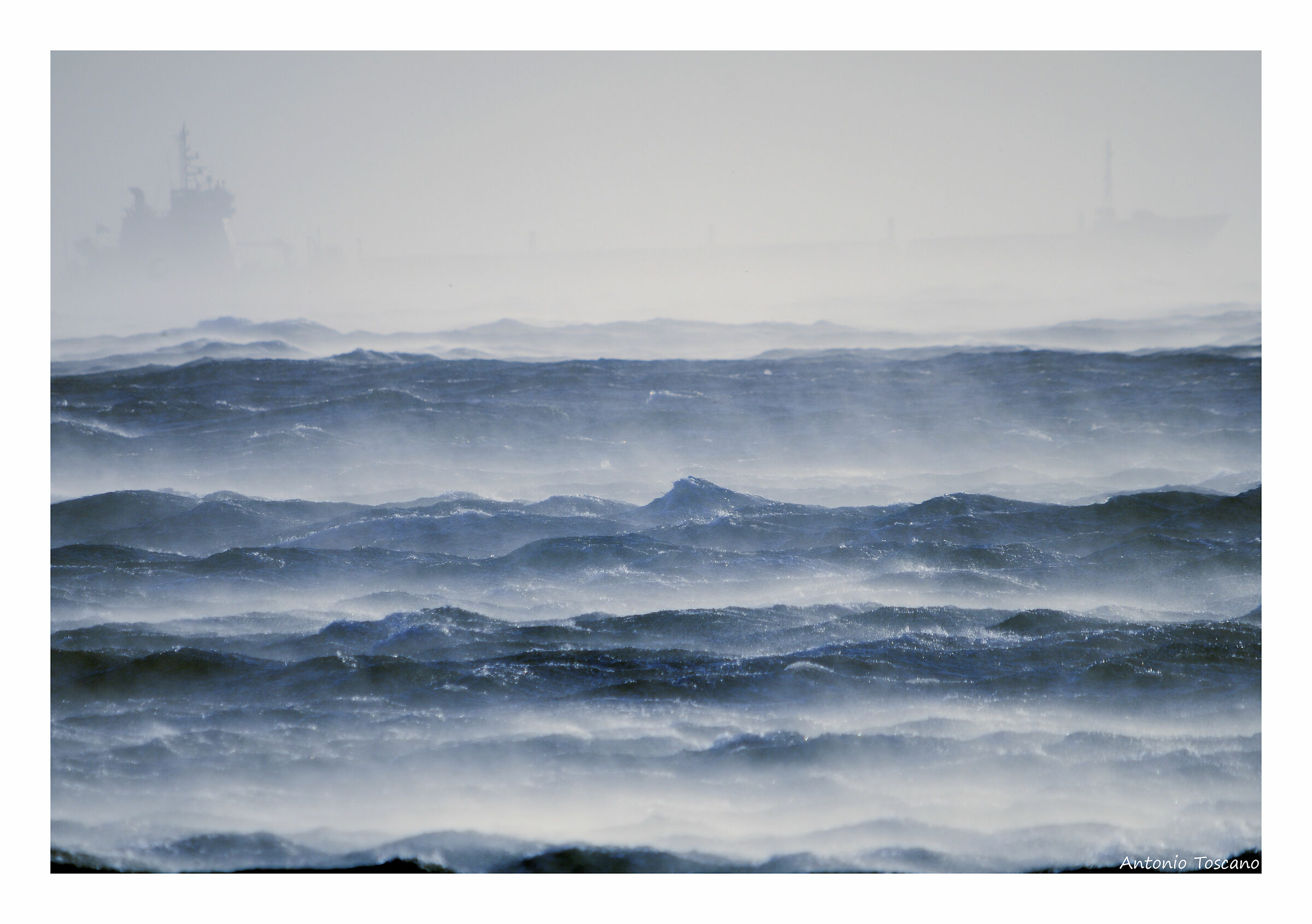 Tempesta di vento e di mare
