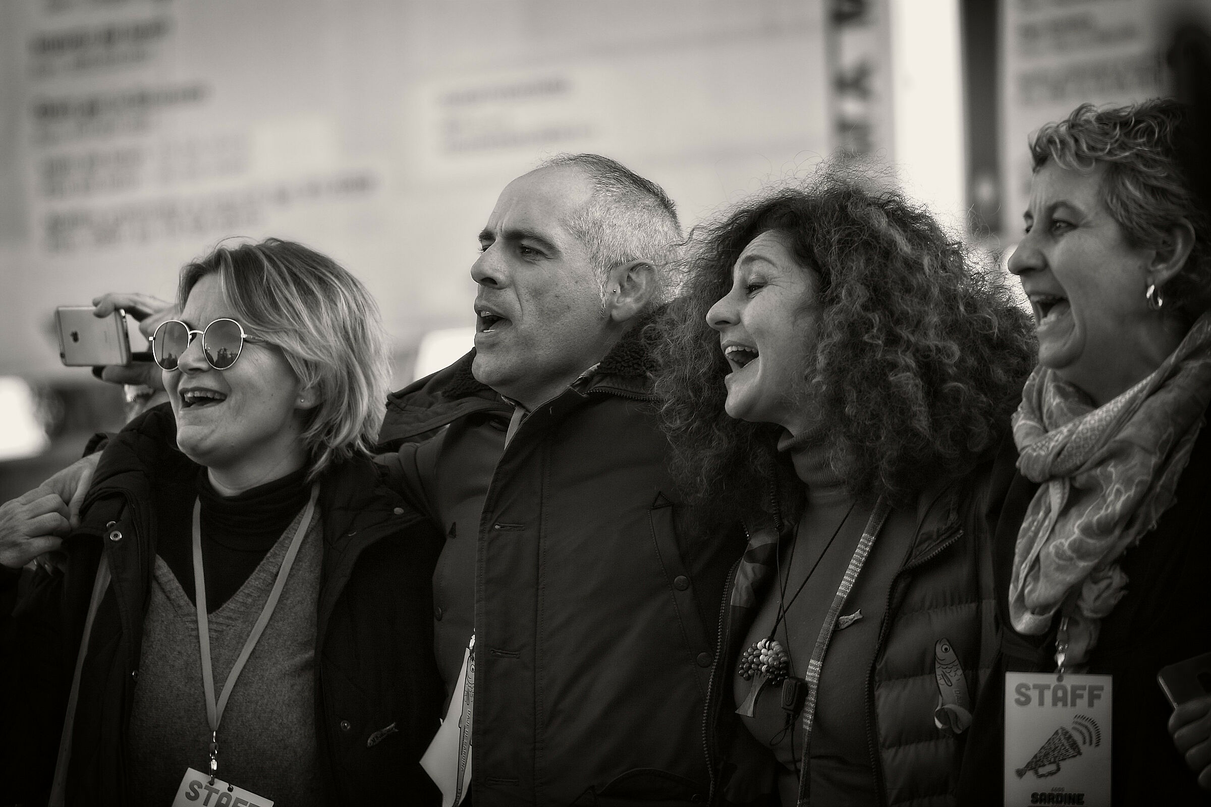 O bella ciao! bella ciao! bella ciao! ciao! ciao!