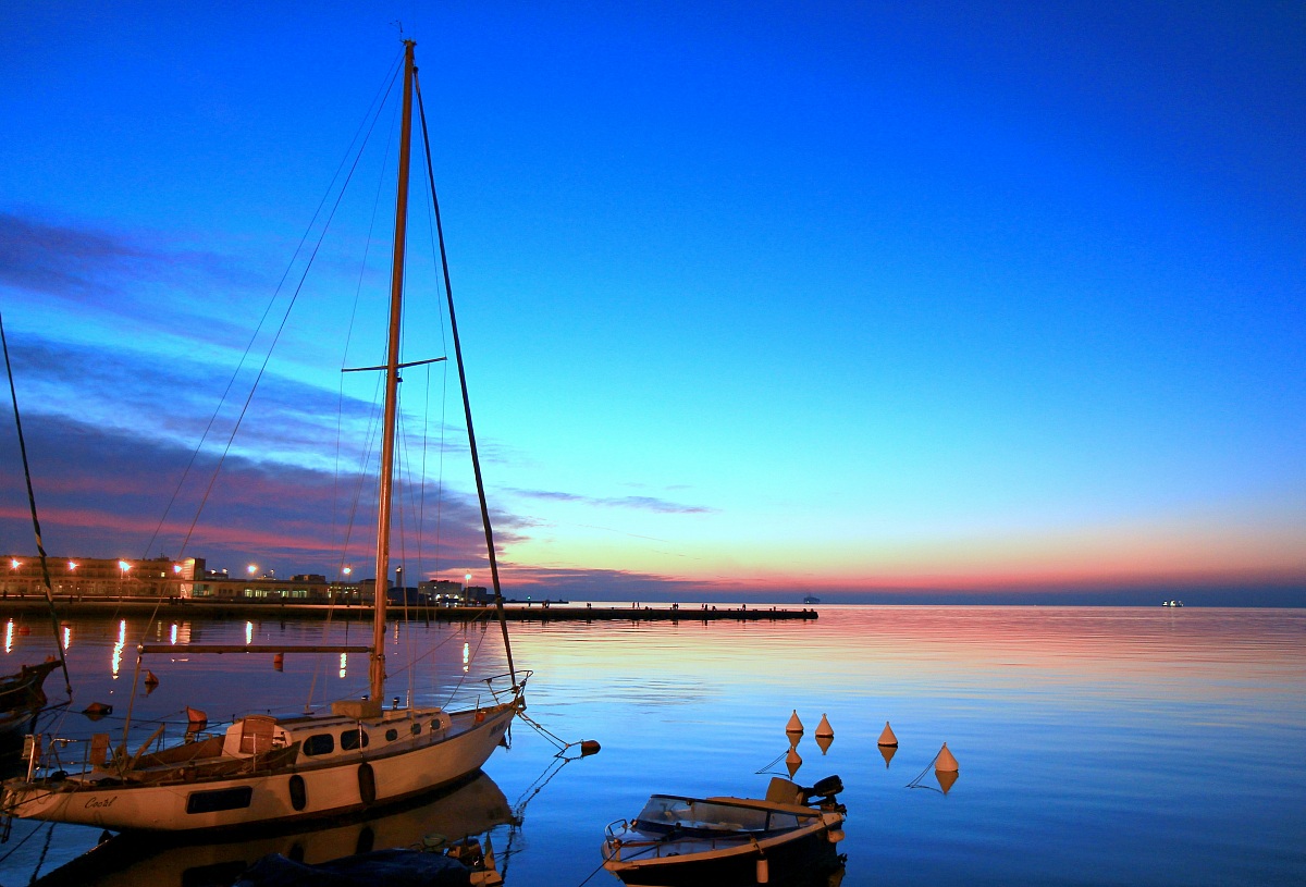 Trieste - le rive al tramonto