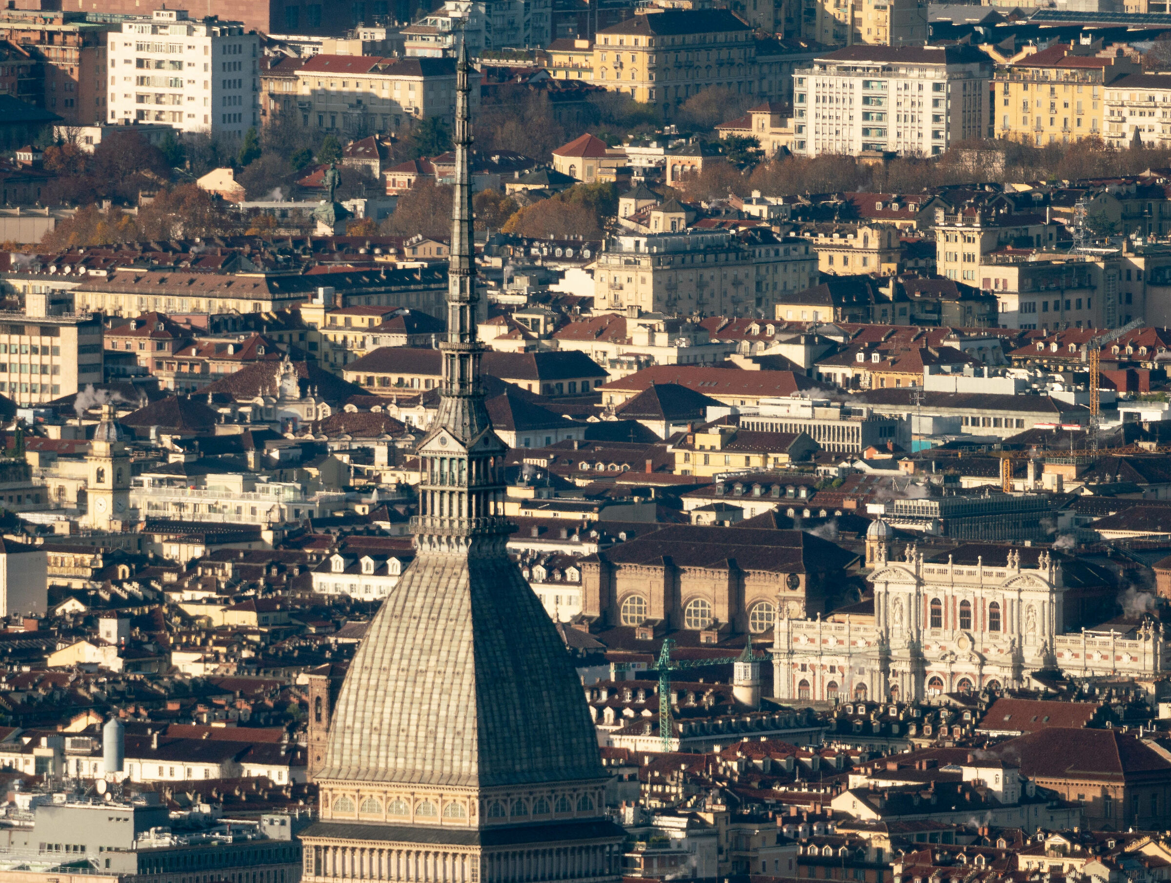 Mole Antonell da Sup-crop1-turbolenza