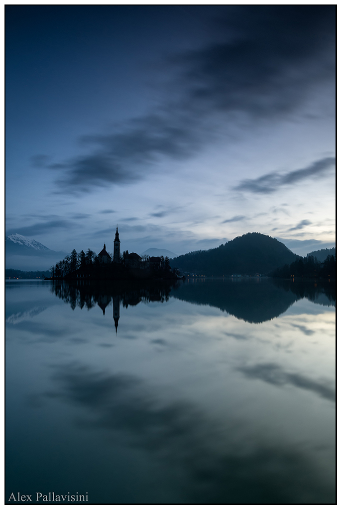 Between night and day