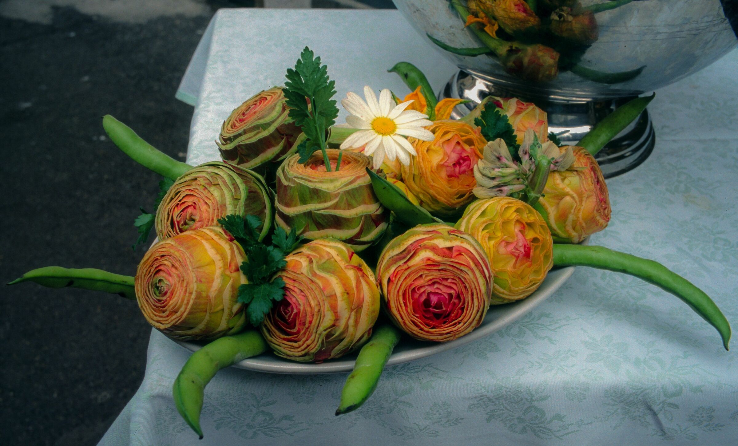 Carciofi a Portico D'Ottavia a Roma